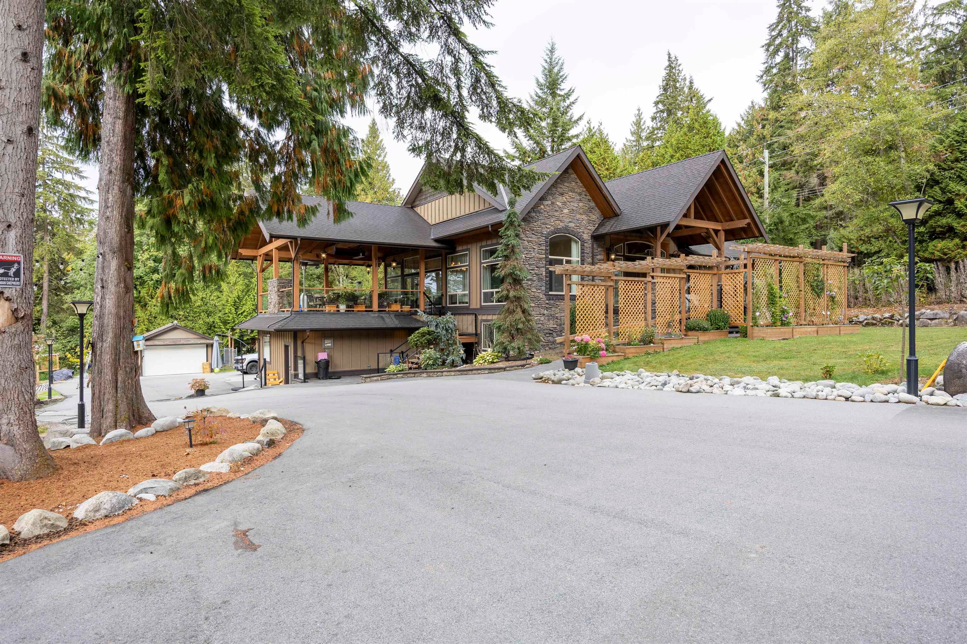 27242 Dewdney Trunk Road, Maple Ridge, V2W 1N6 — photo 2