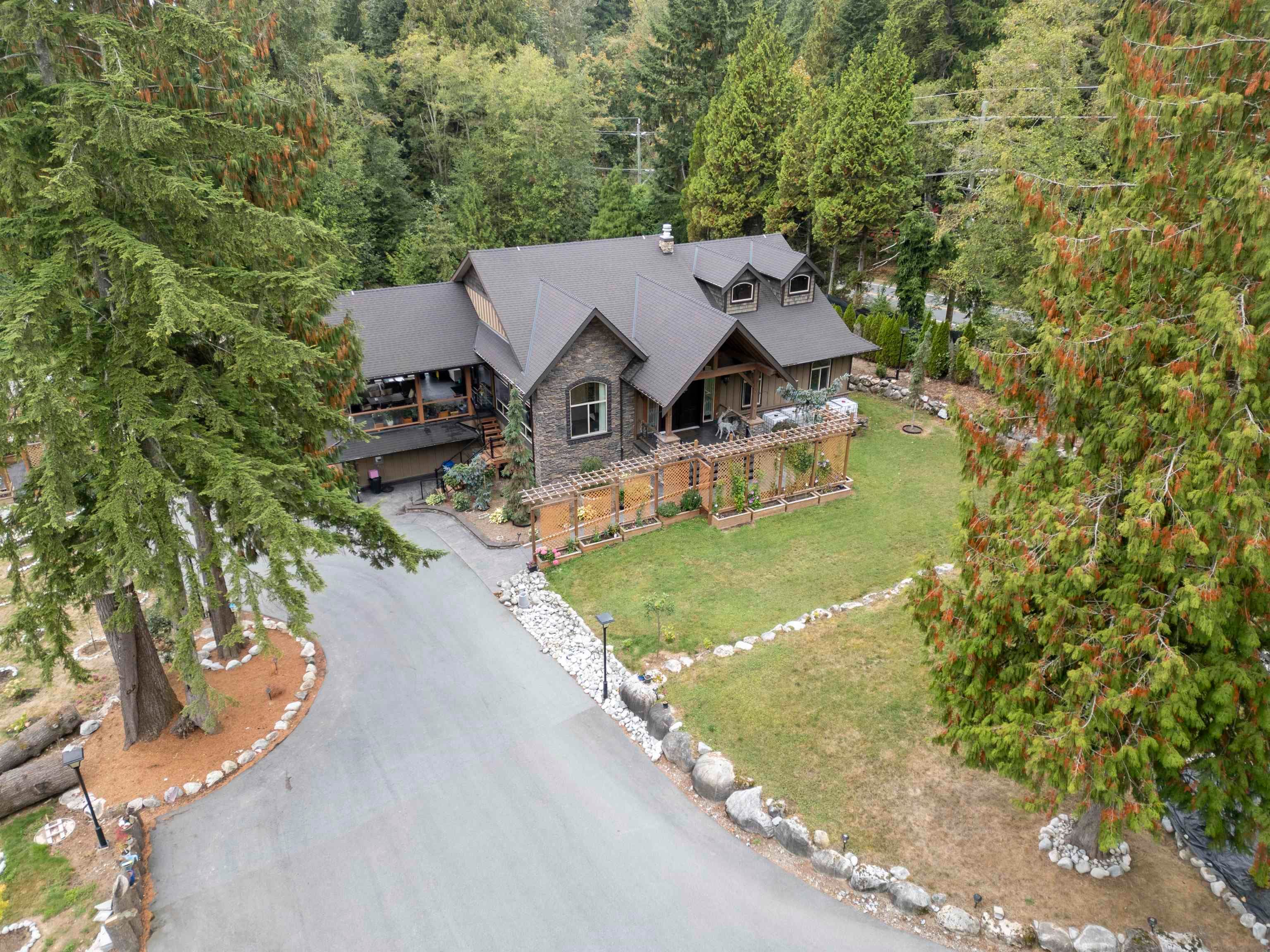 27242 Dewdney Trunk Road, Maple Ridge, V2W 1N6 — photo 1