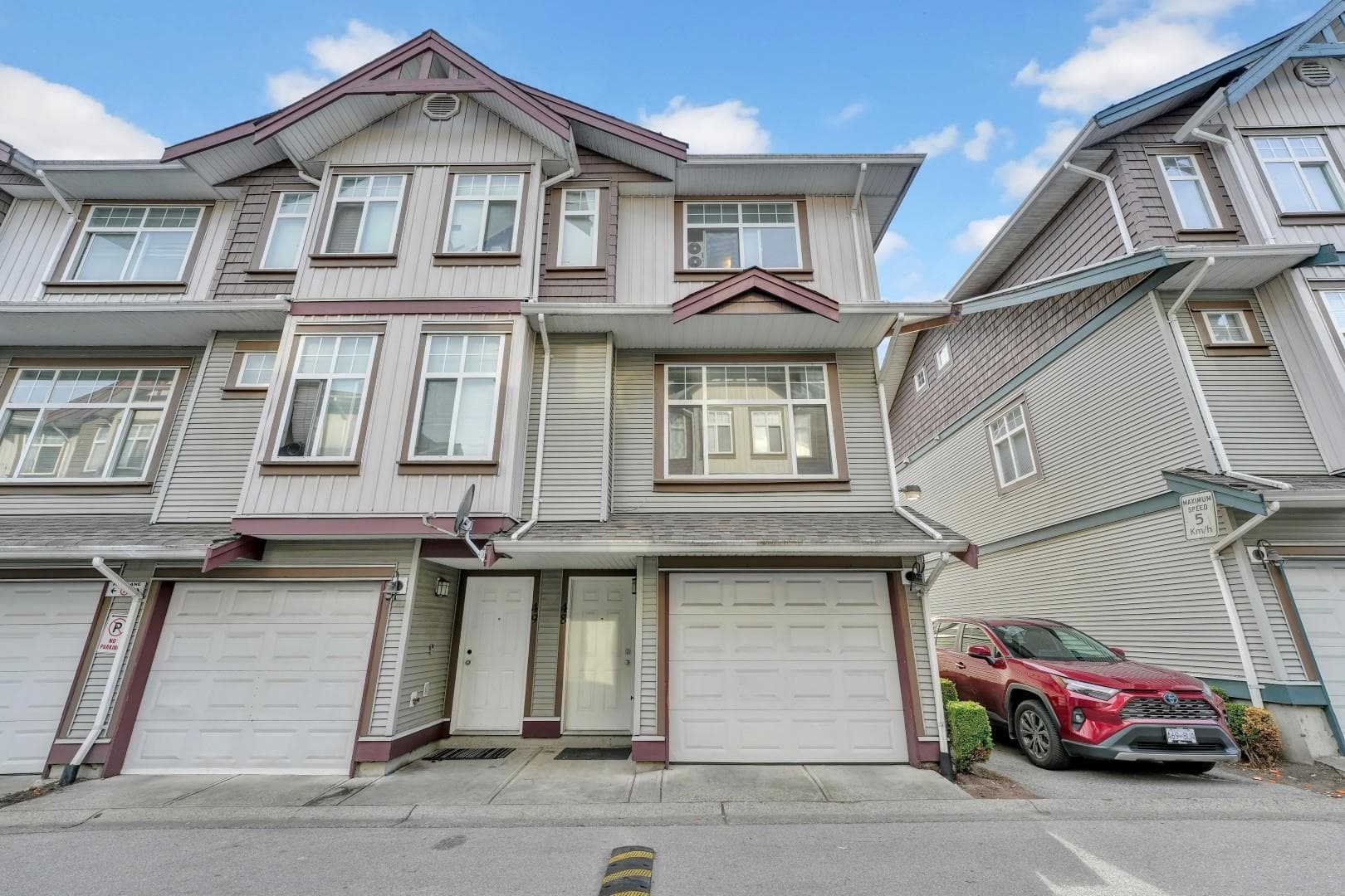 48 - 12585 72 Avenue, Surrey, V3W 1R9 — photo 1
