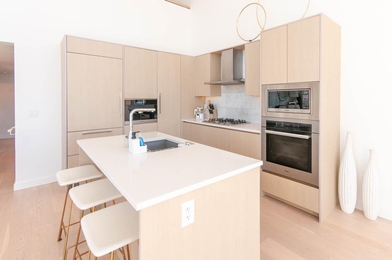 2818 - 89 Nelson Street, Vancouver, V6Z 0E7 — photo 4