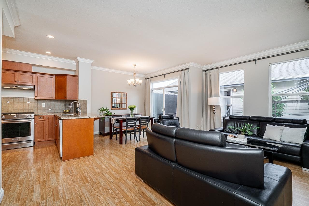 4 - 18055 70th Avenue, Surrey