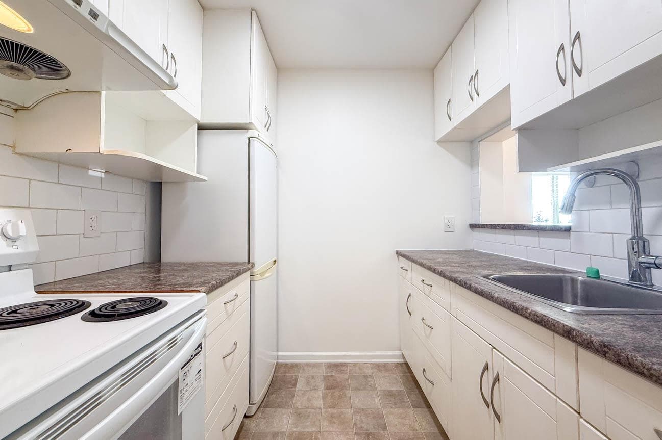107 - 461 W 16 Street, North Vancouver, V7M 1V1 — photo 3