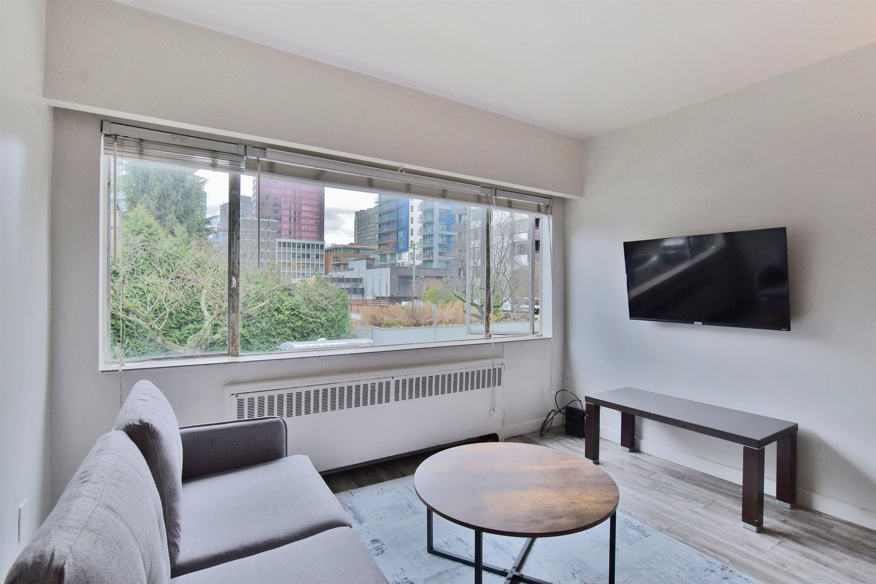 111 - 1540 Haro Street, Vancouver, V6G 1G6 — photo 2