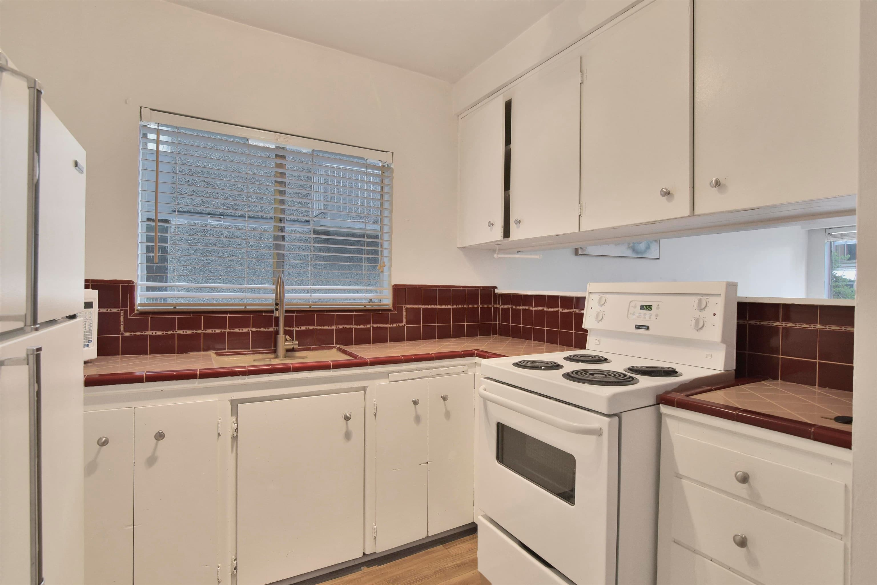 111 - 1540 Haro Street, Vancouver, V6G 1G6 — photo 5