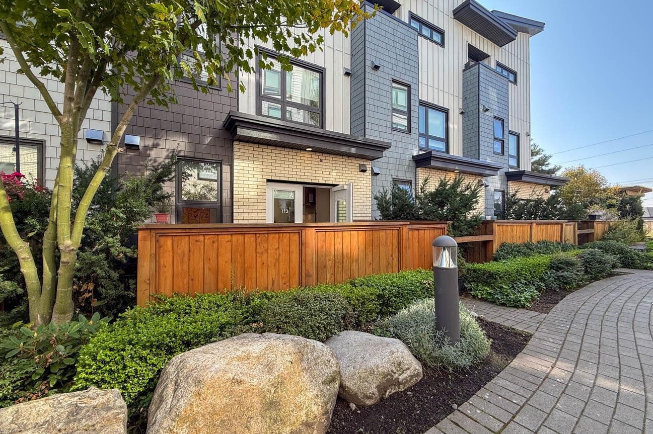 113 - 515 E 2nd Street, North Vancouver, V7L 1E1 — photo 2