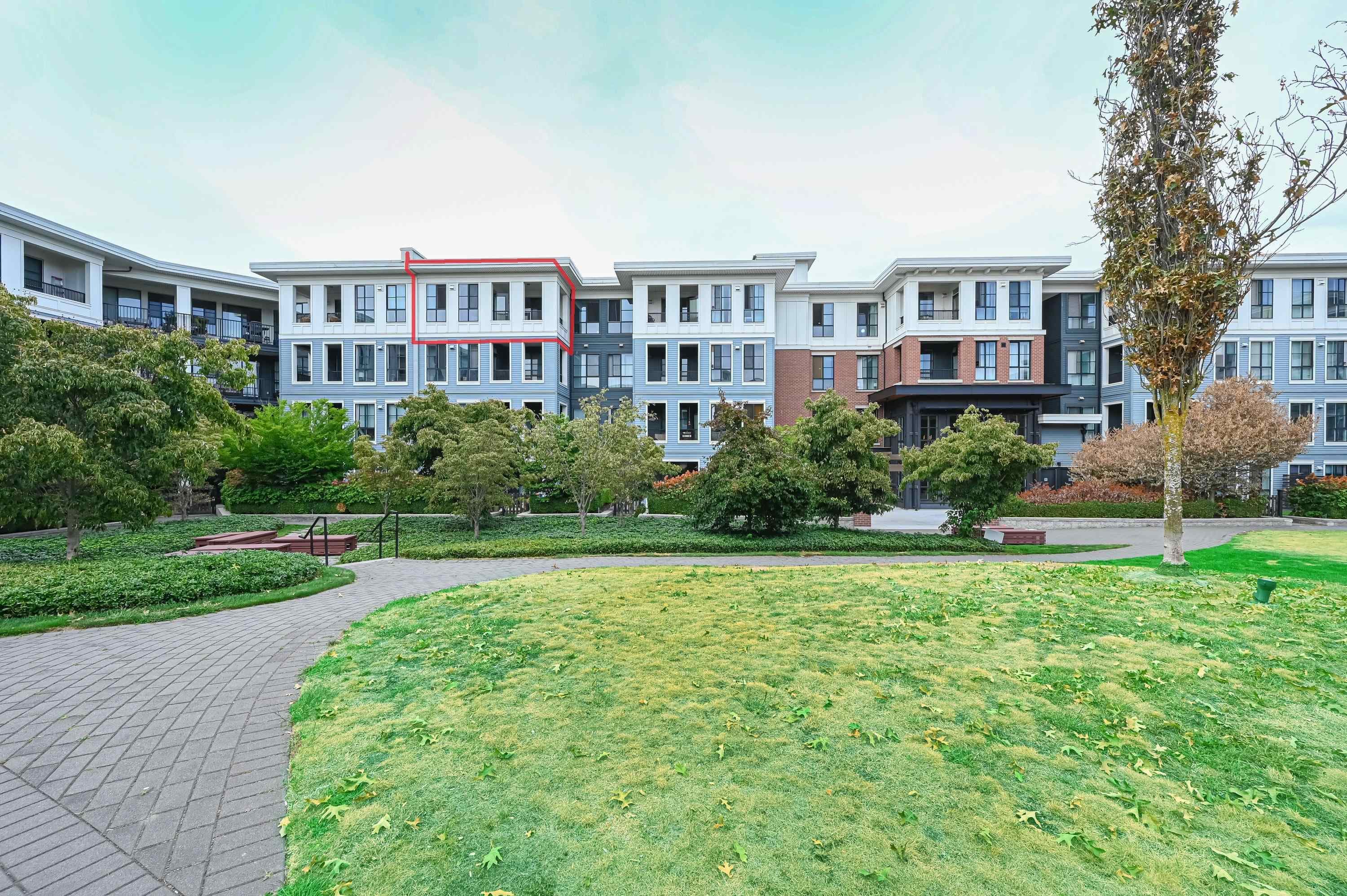 400 - 15138 34 Avenue, Surrey, V3Z 0N7 — photo 2