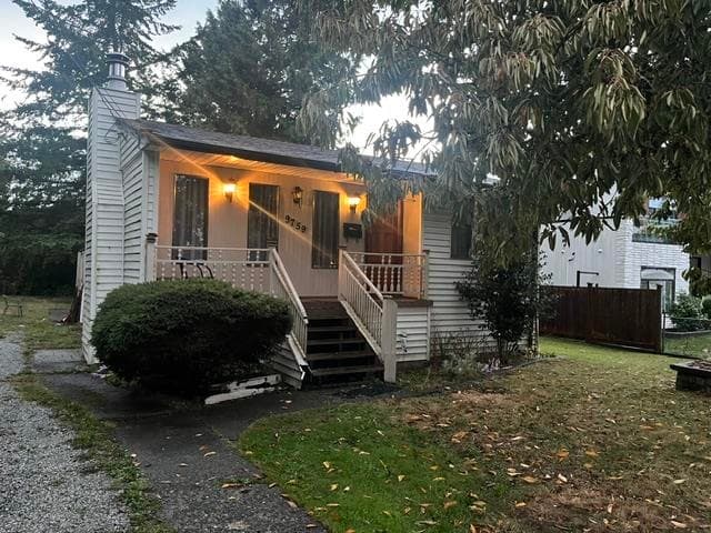 9759 120a Street, Surrey, V3V 4H7 — photo 1