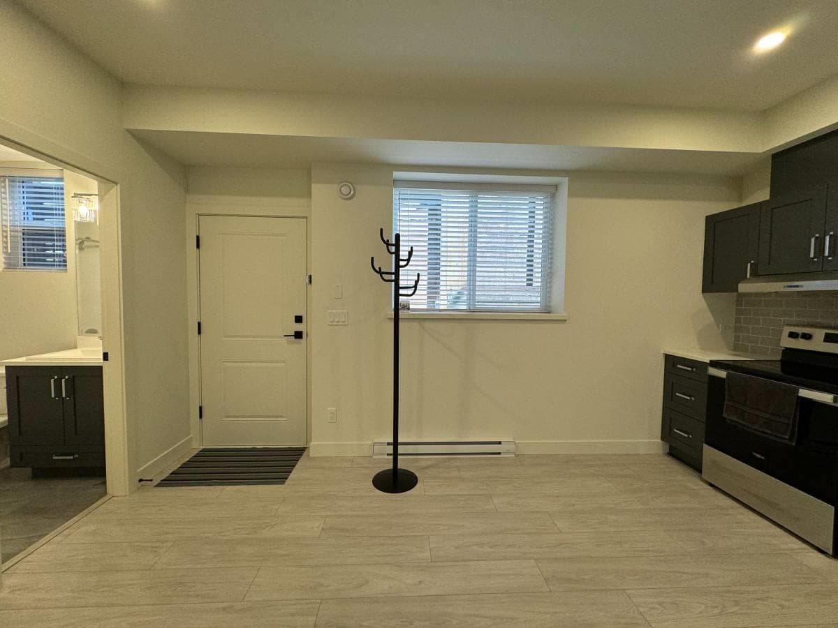 Suite - 23154 140b St, Maple Ridge, V4R 0G9 — photo 5