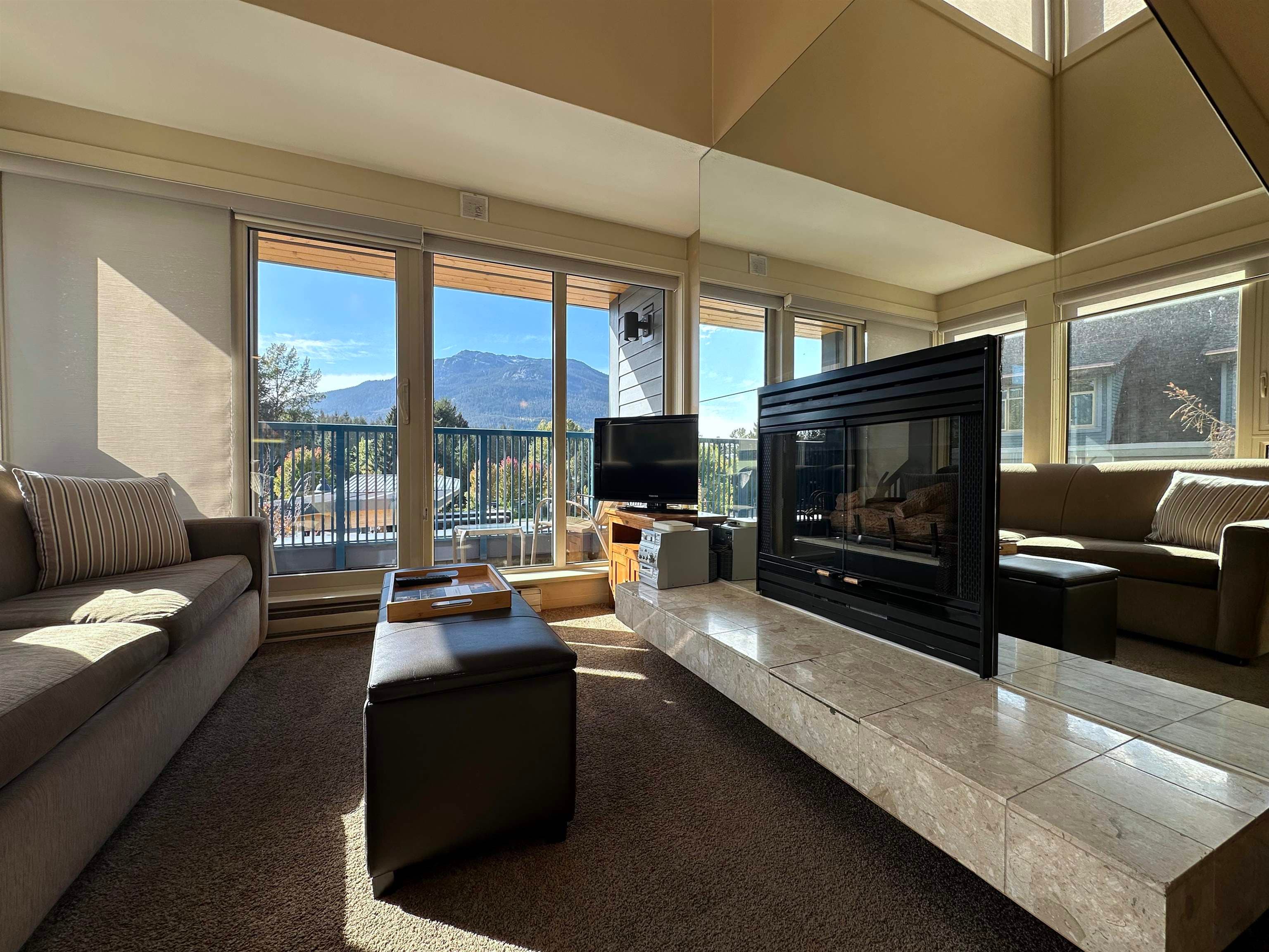 310 (3) - 4321 Village Gate Boulevard, Whistler, V8E 1H3 — photo 2