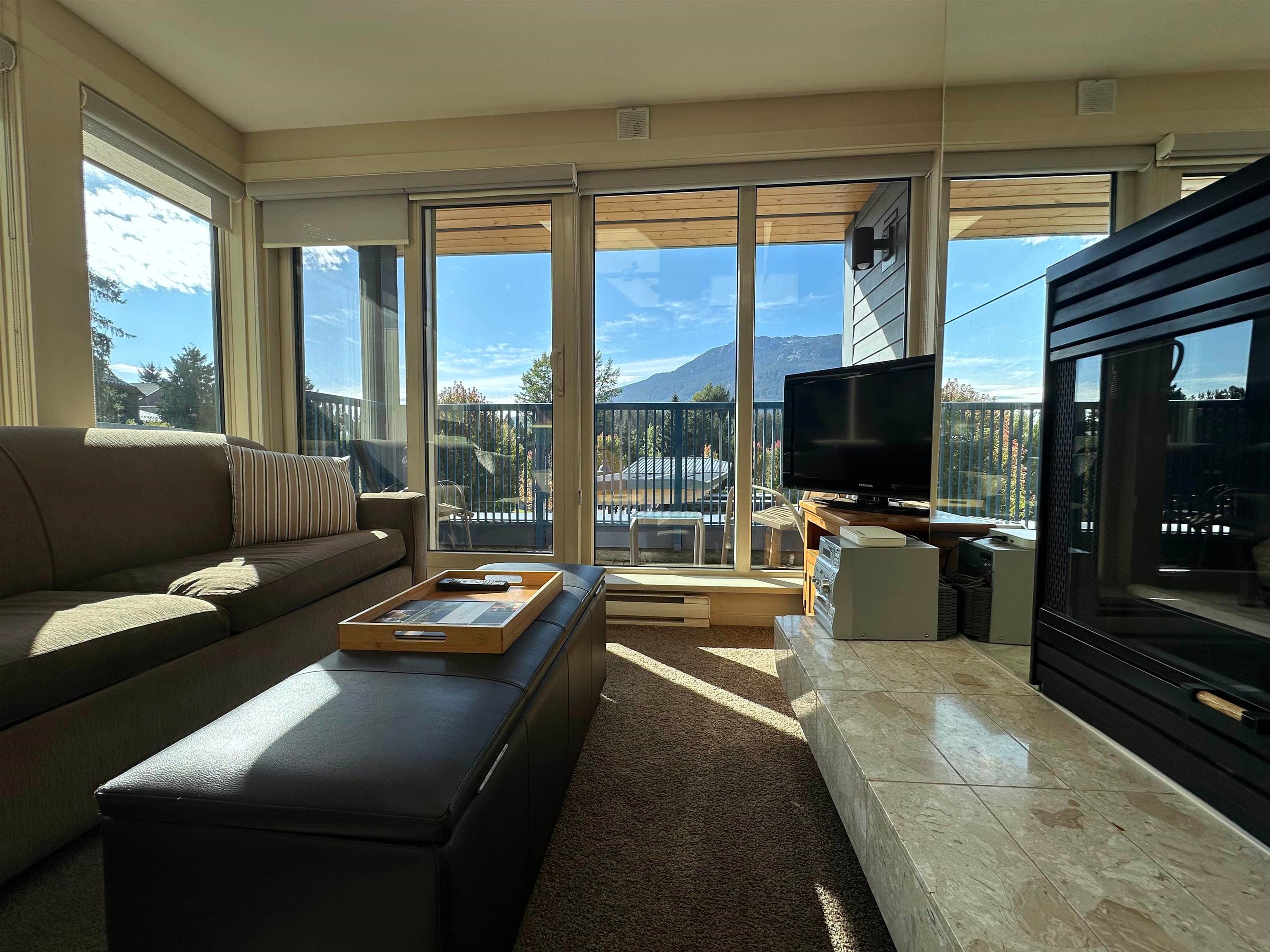 310 (3) - 4321 Village Gate Boulevard, Whistler, V8E 1H3 — photo 3