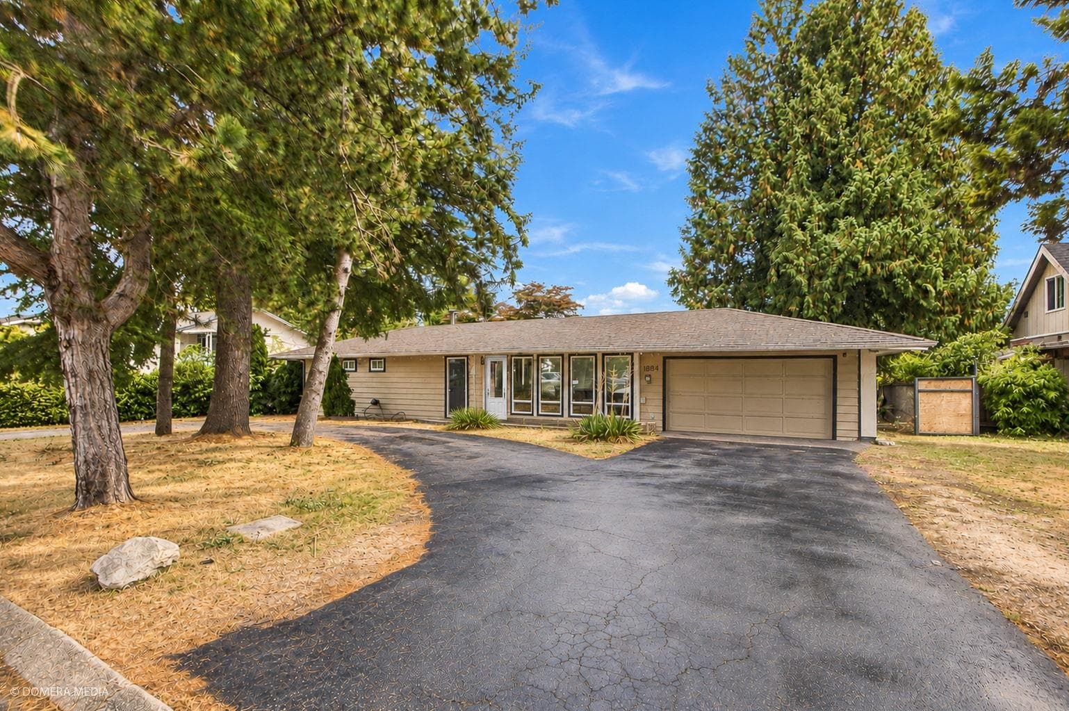 9084 Prince Charles Boulevard, Surrey, V3V 1R5 — photo 1