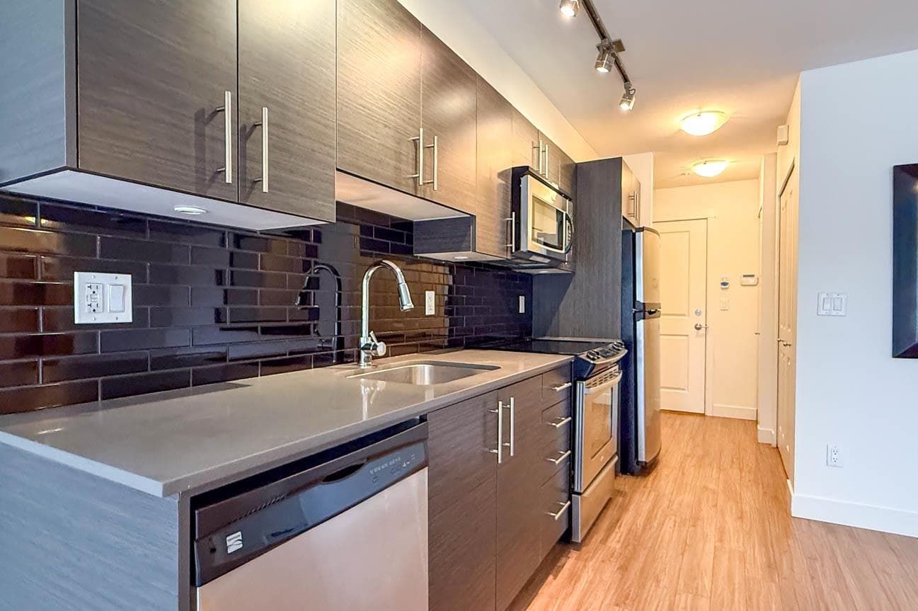 302 - 1533 E 8th Avenue, Vancouver, V5N 0A4 — photo 4