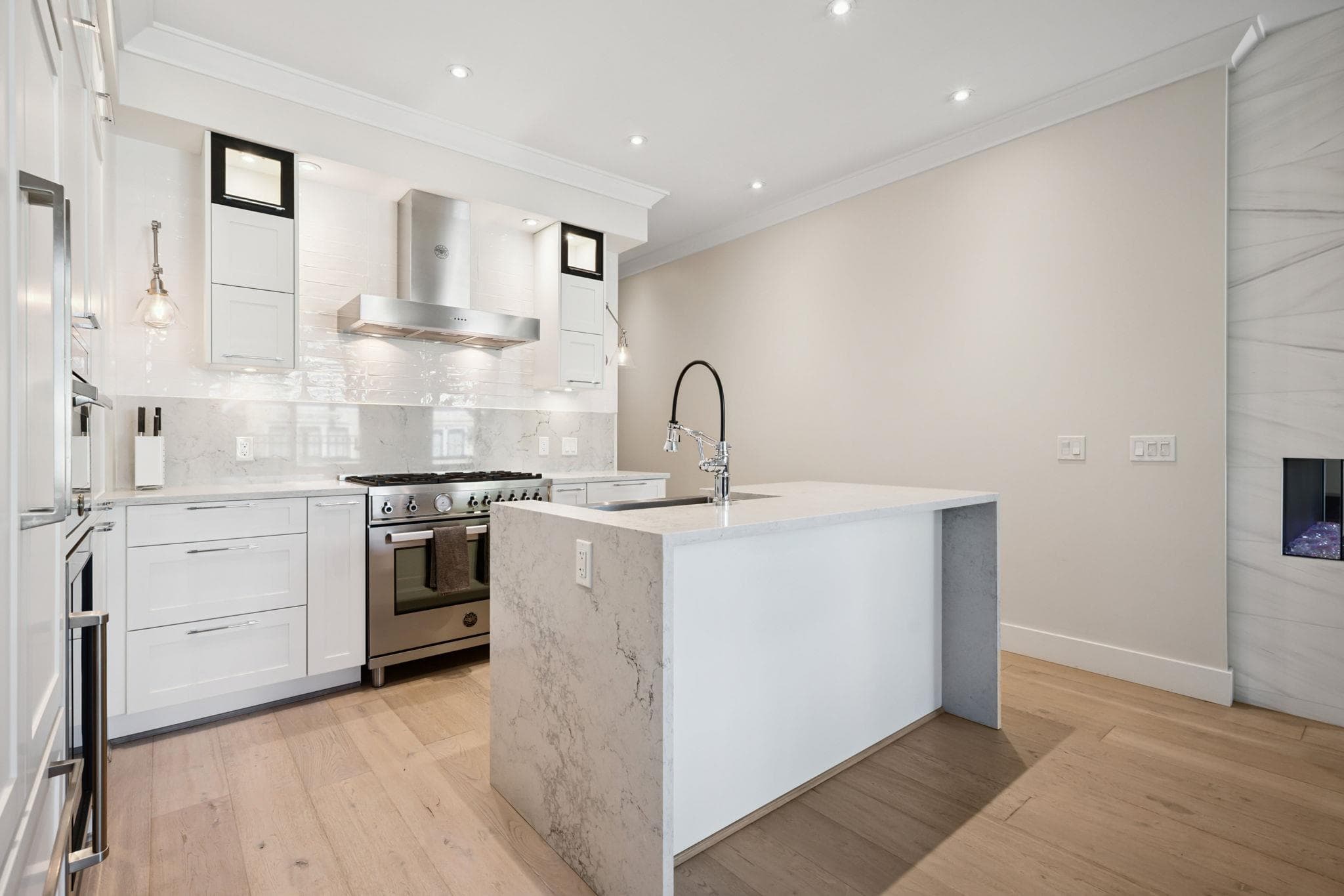 206 - 23189 Francis Avenue, Langley, V1M 0G4 — photo 5