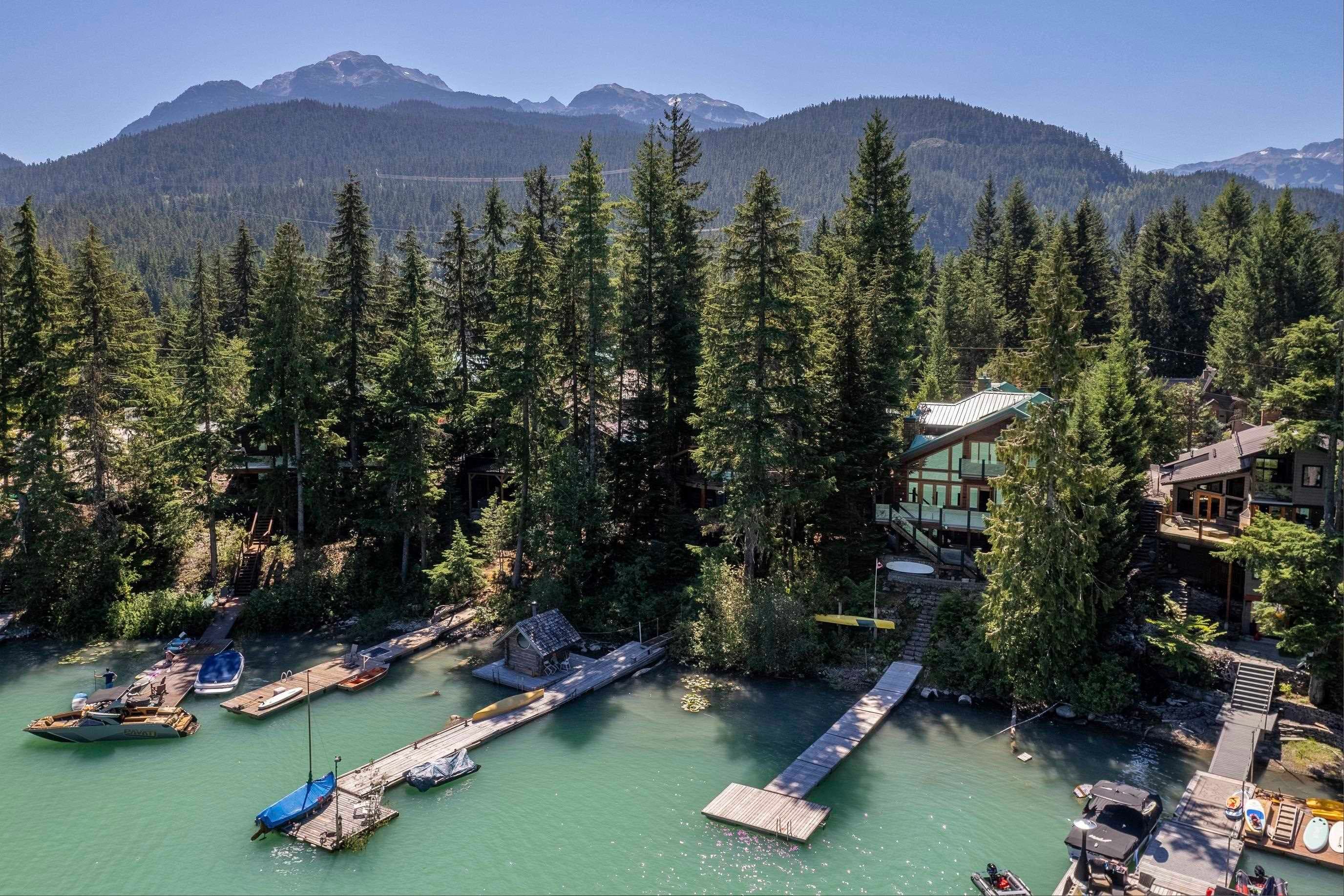 9297 Lakeshore Drive, Whistler, V8E 0G6 — photo 5