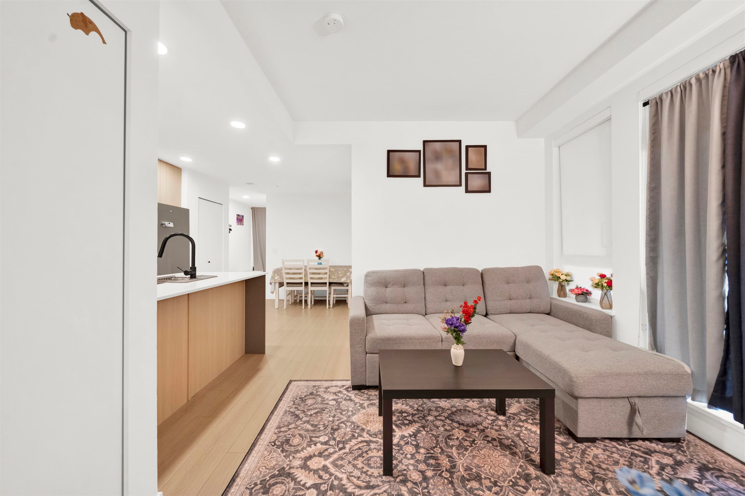 205 - 13439 94a Avenue, Surrey
