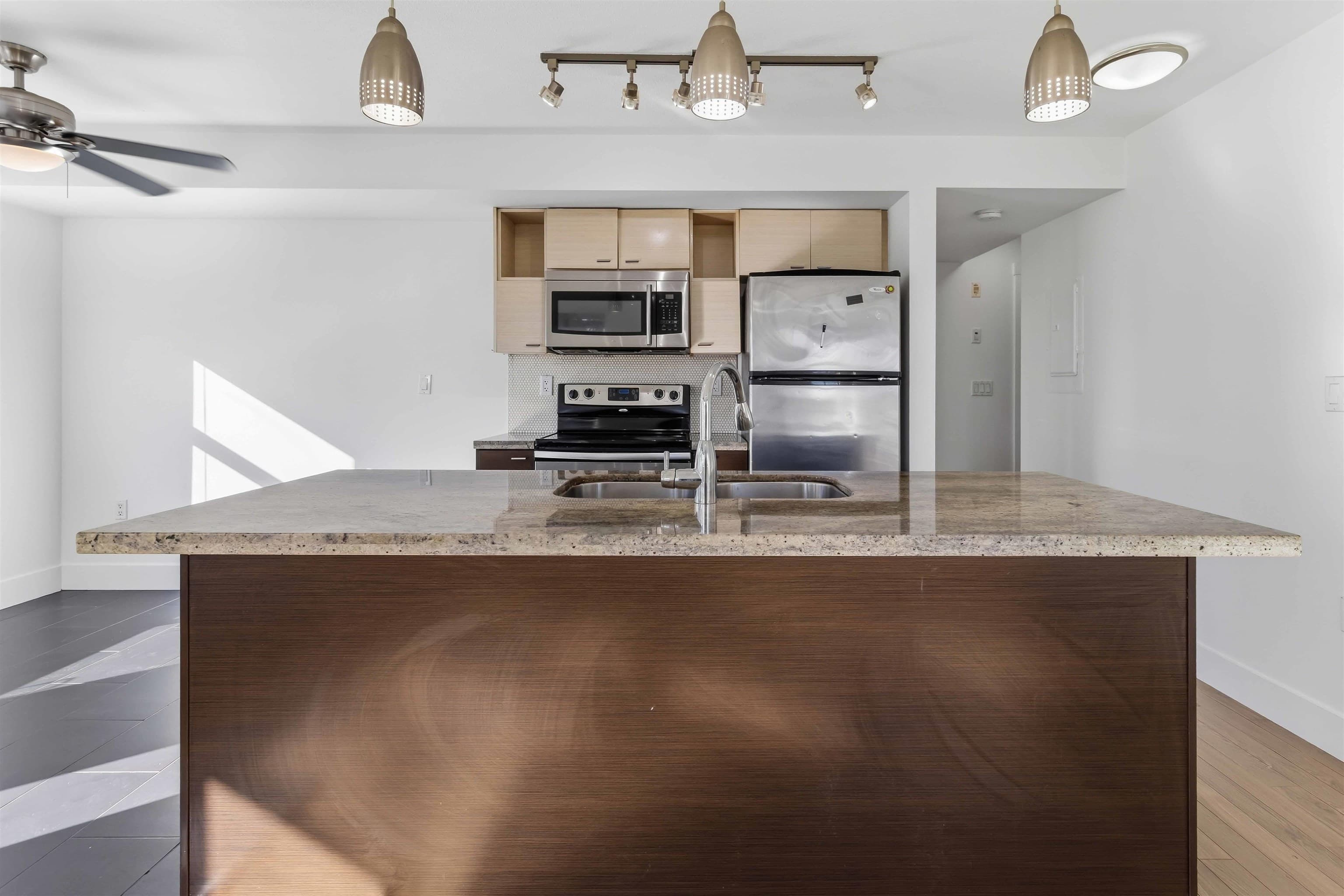 204 - 7445 120 Street, Delta