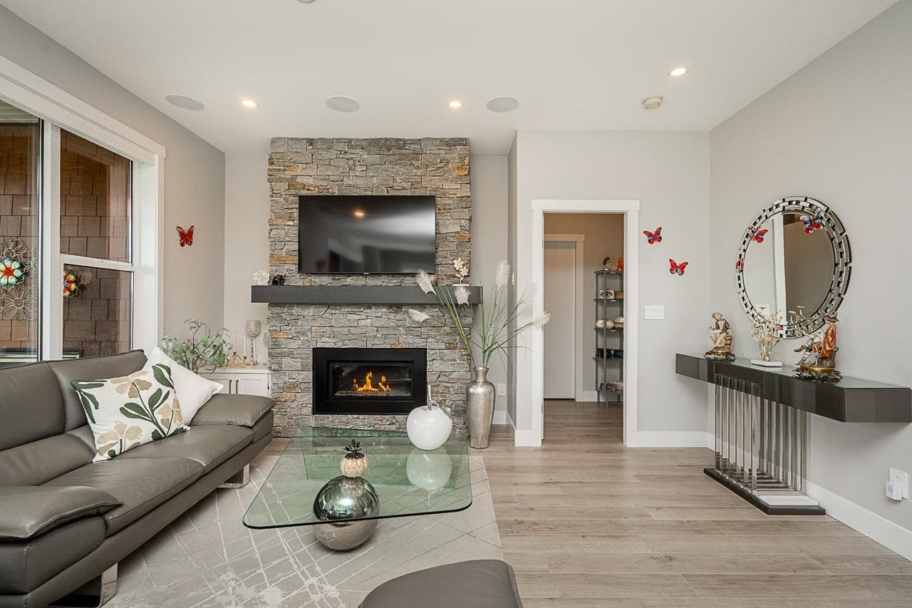 51 - 3618 150 Street, Surrey, V3Z 0W3 — photo 5