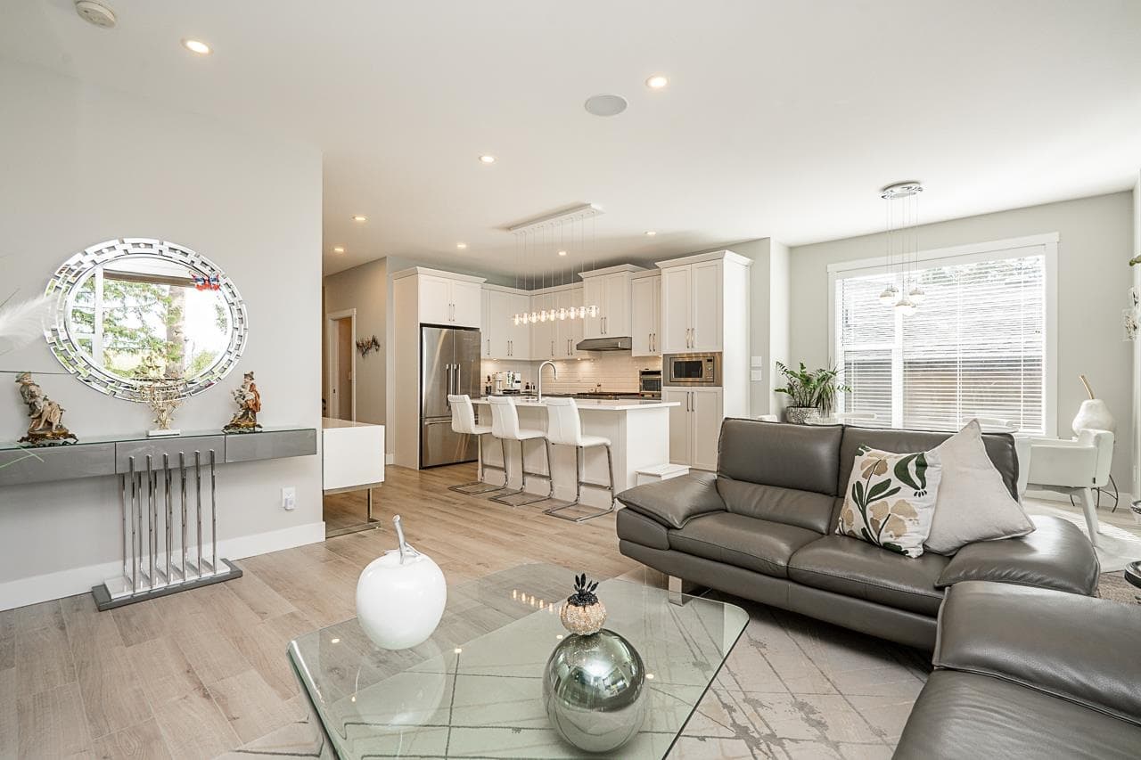 51 - 3618 150 Street, Surrey, V3Z 0W3 — photo 4