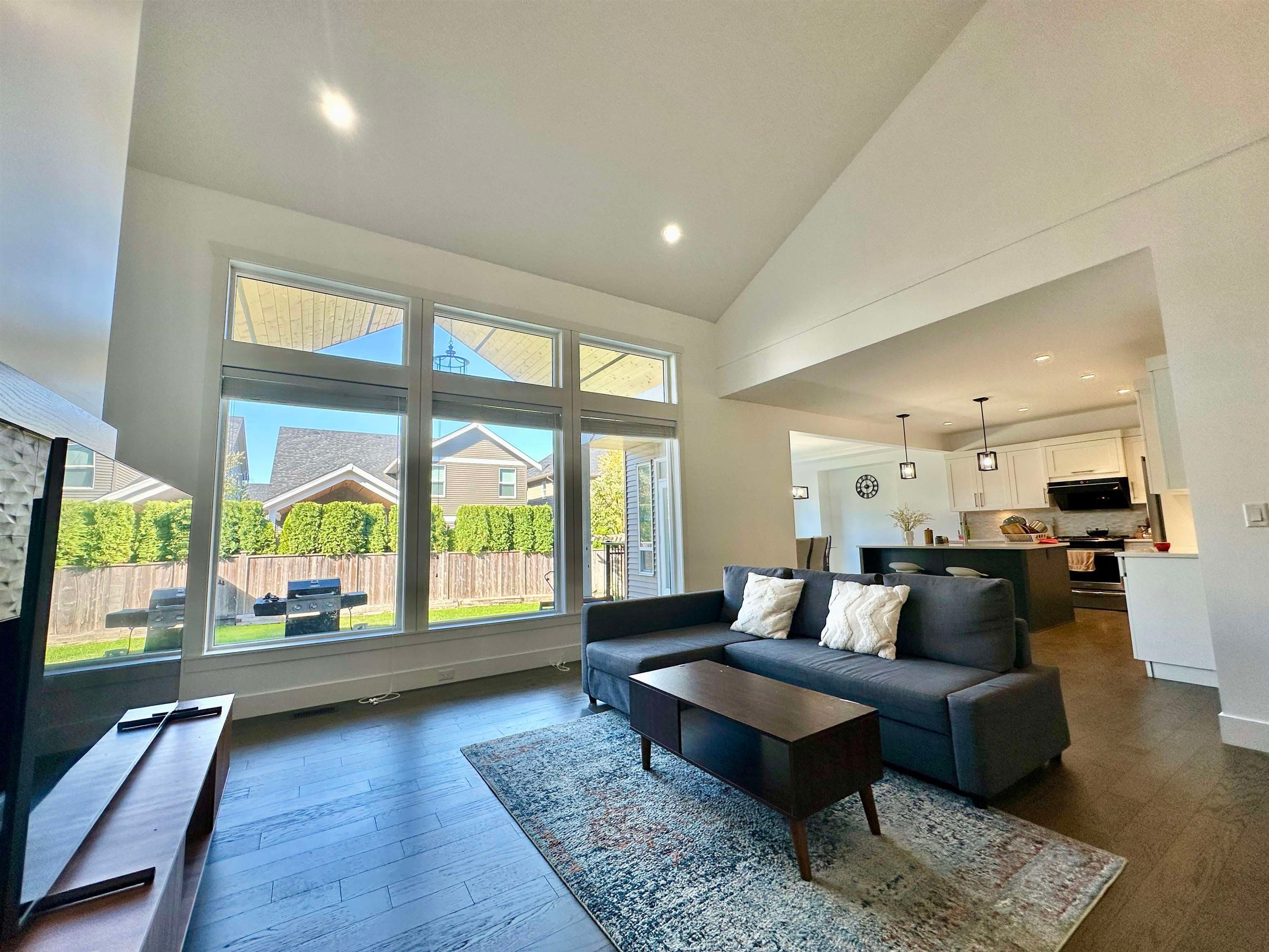 8455 207 Street, Langley, V1M 3X4 — photo 4