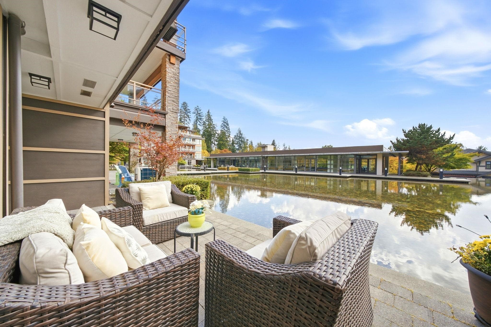 115 - 3602 Aldercrest Drive, North Vancouver