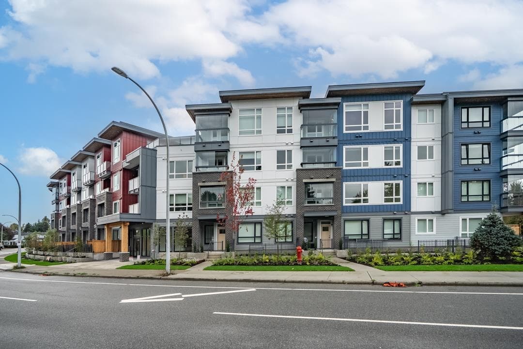406 - 13788 76 Avenue, Surrey, V3W 3V9 — photo 1