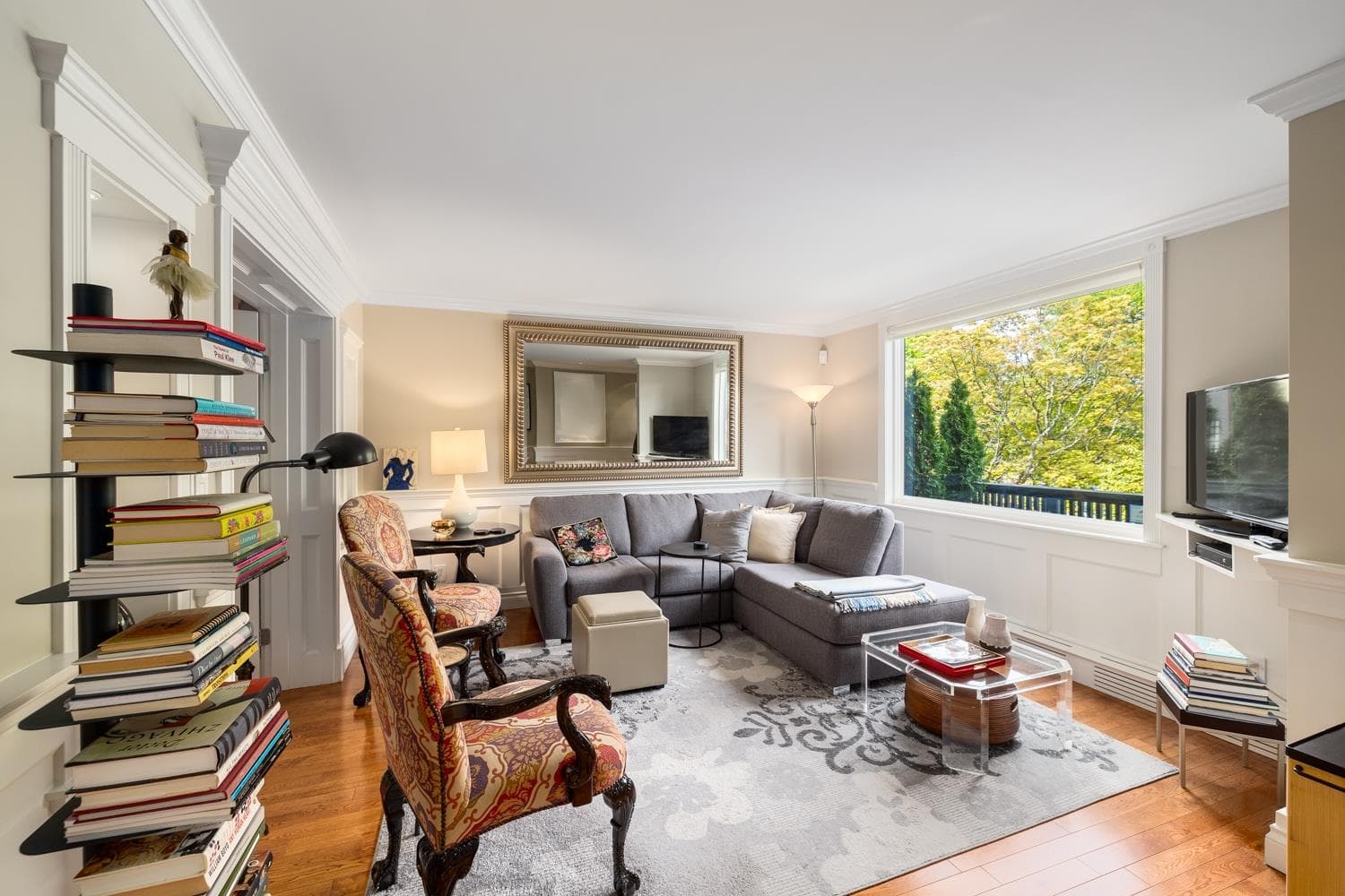 3244 W 1st Avenue, Vancouver, V6K 1H5 — photo 2