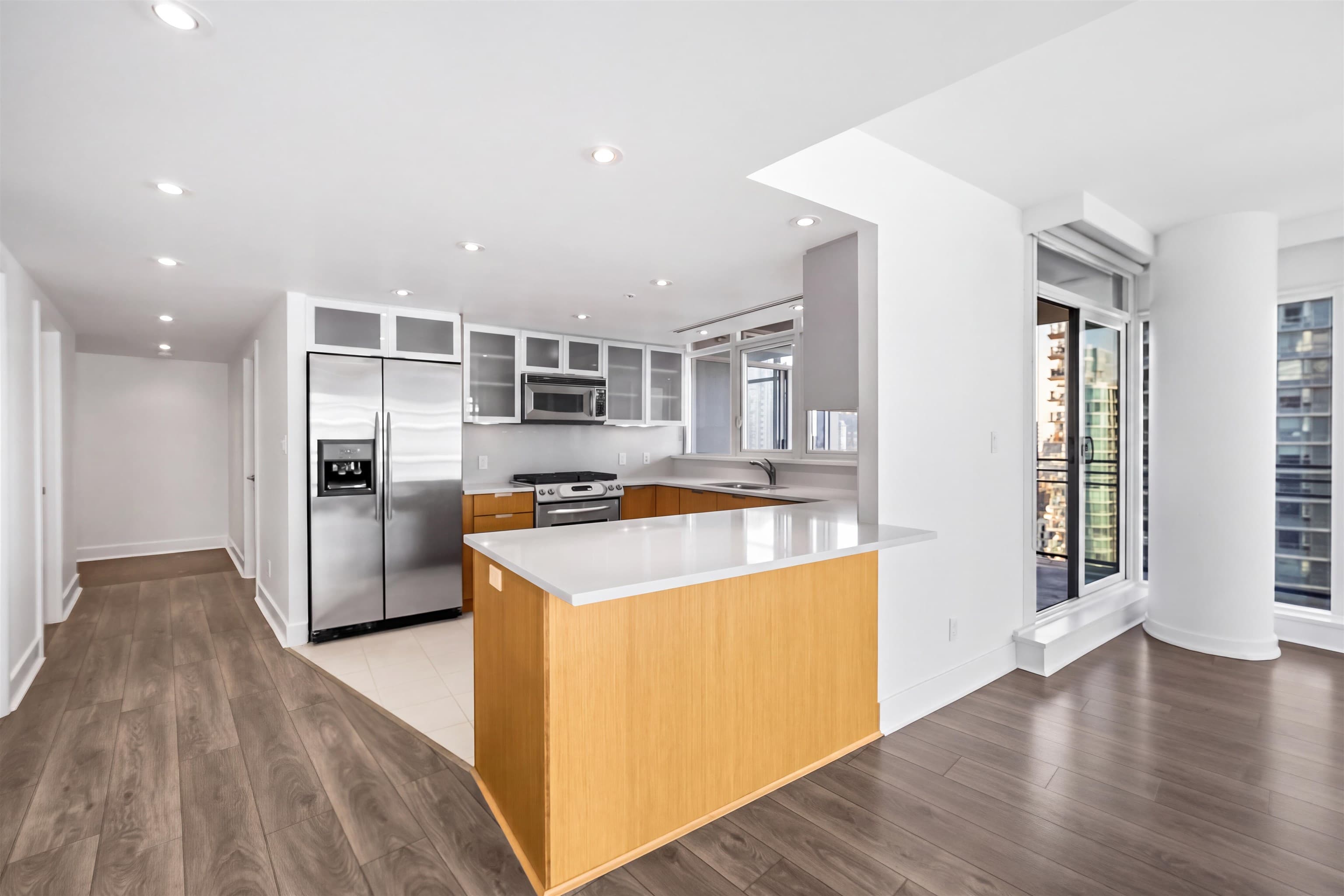 2302 - 1205 W Hastings Street, Vancouver, V6E 4T7 — photo 3
