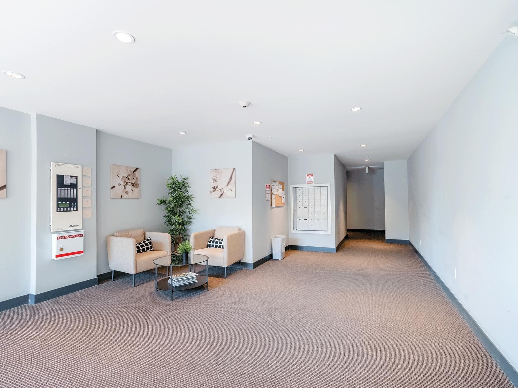 207 - 2267 Pitt River Road, Port Coquitlam, V3C 1R7 — photo 2