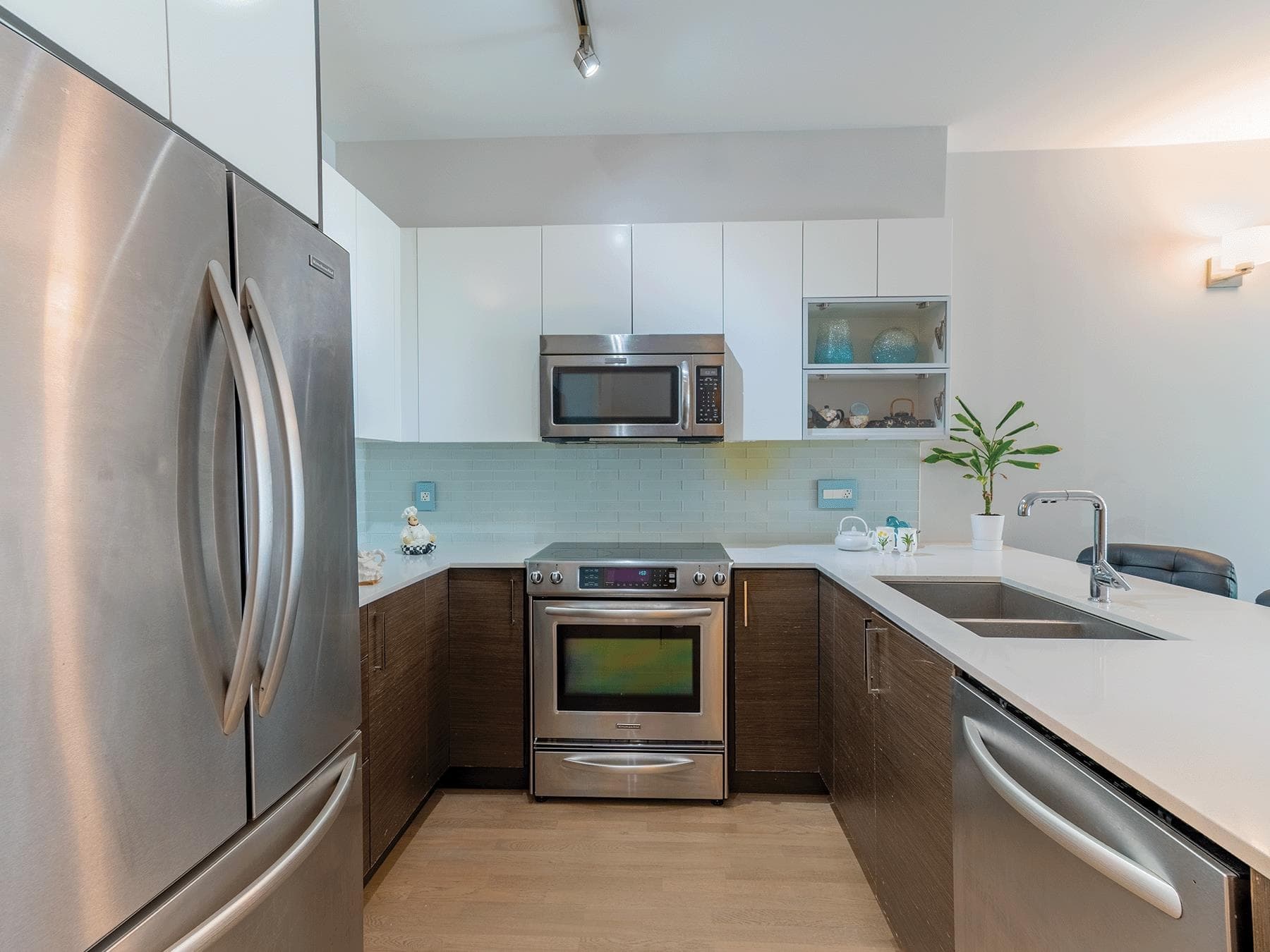207 - 2267 Pitt River Road, Port Coquitlam, V3C 1R7 — photo 3