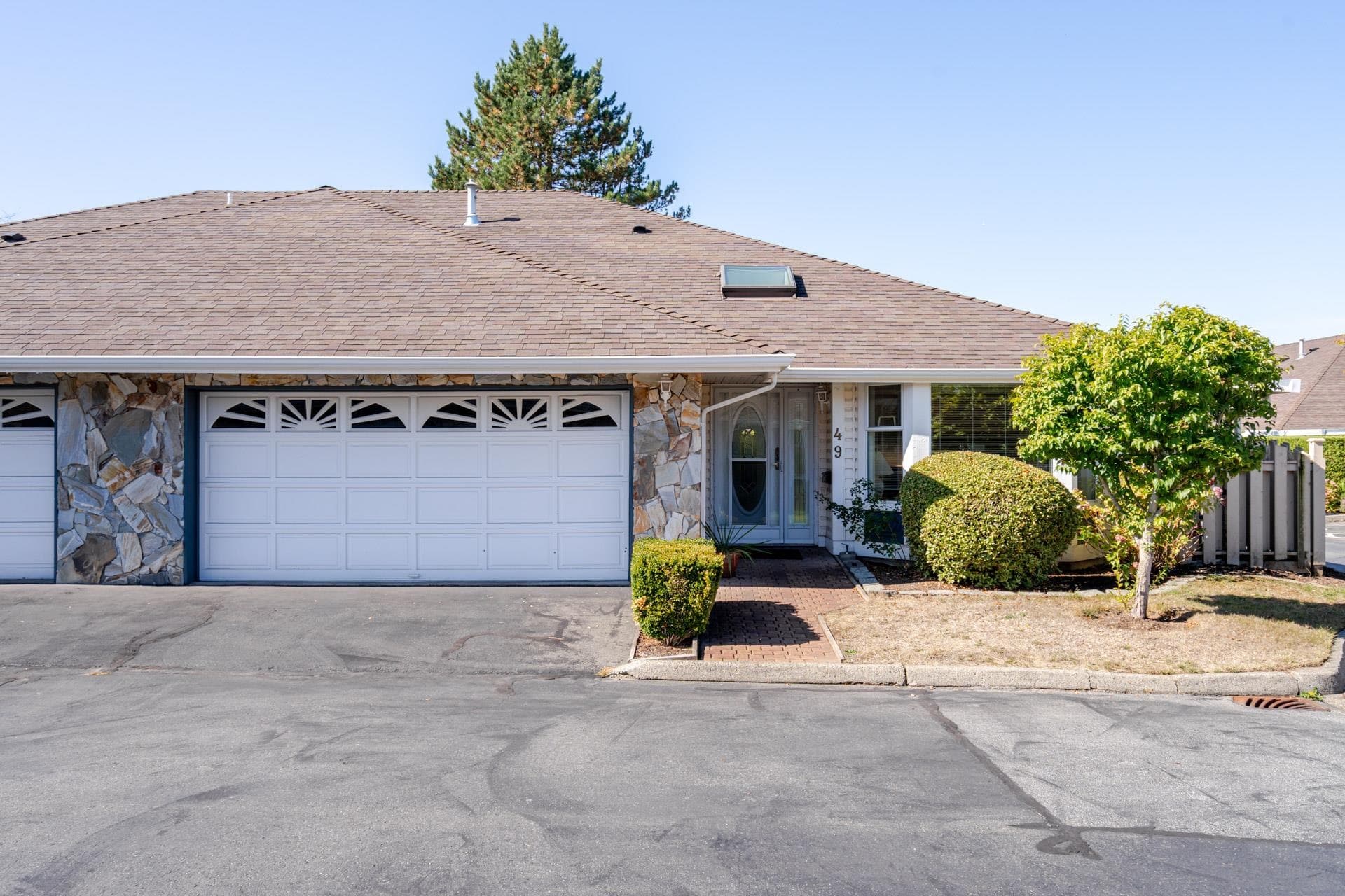 49 - 21746 52 Avenue, Langley, V2Y 1L4 — photo 1