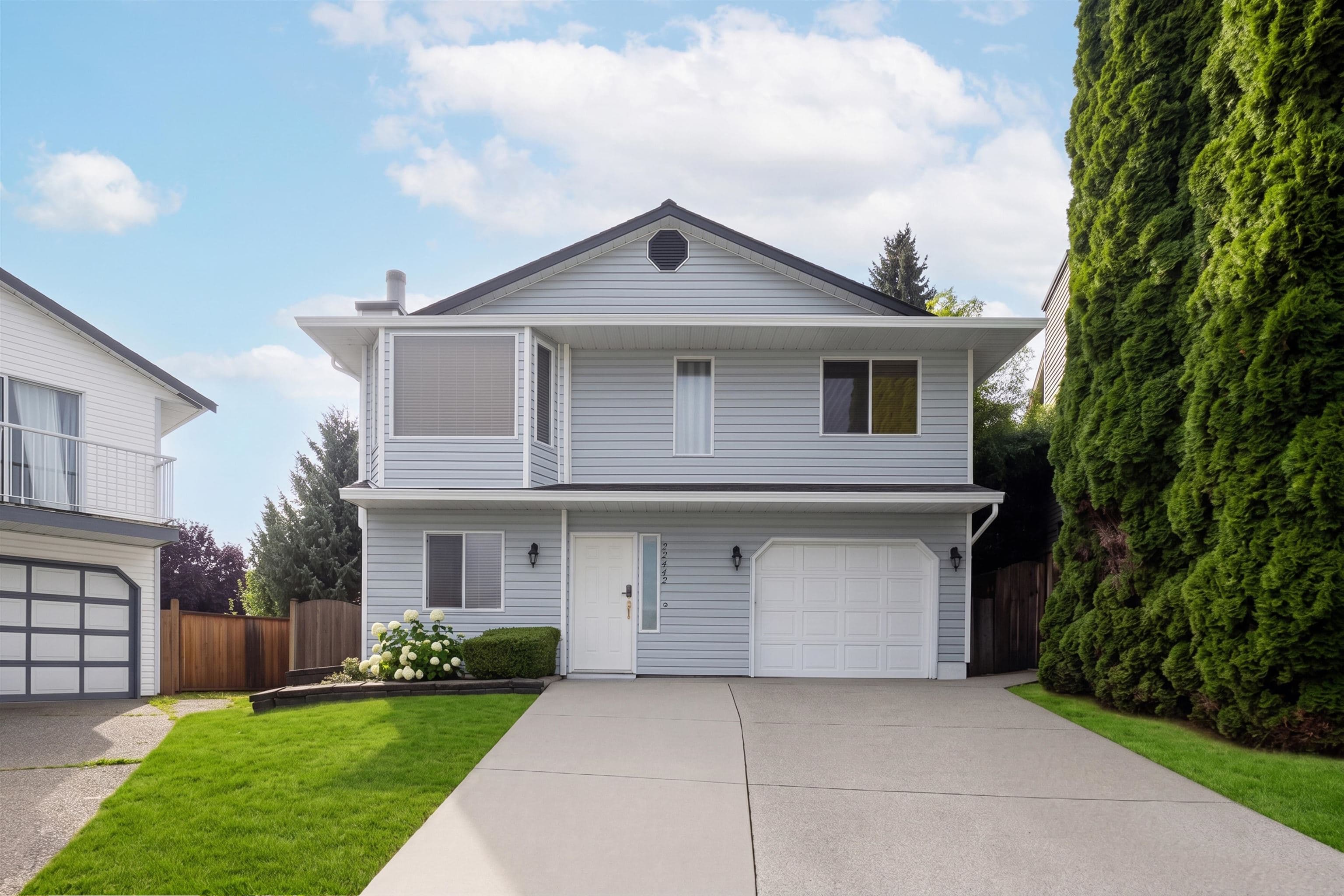 22442 125 Avenue, Maple Ridge, V2X 9N7 — photo 1