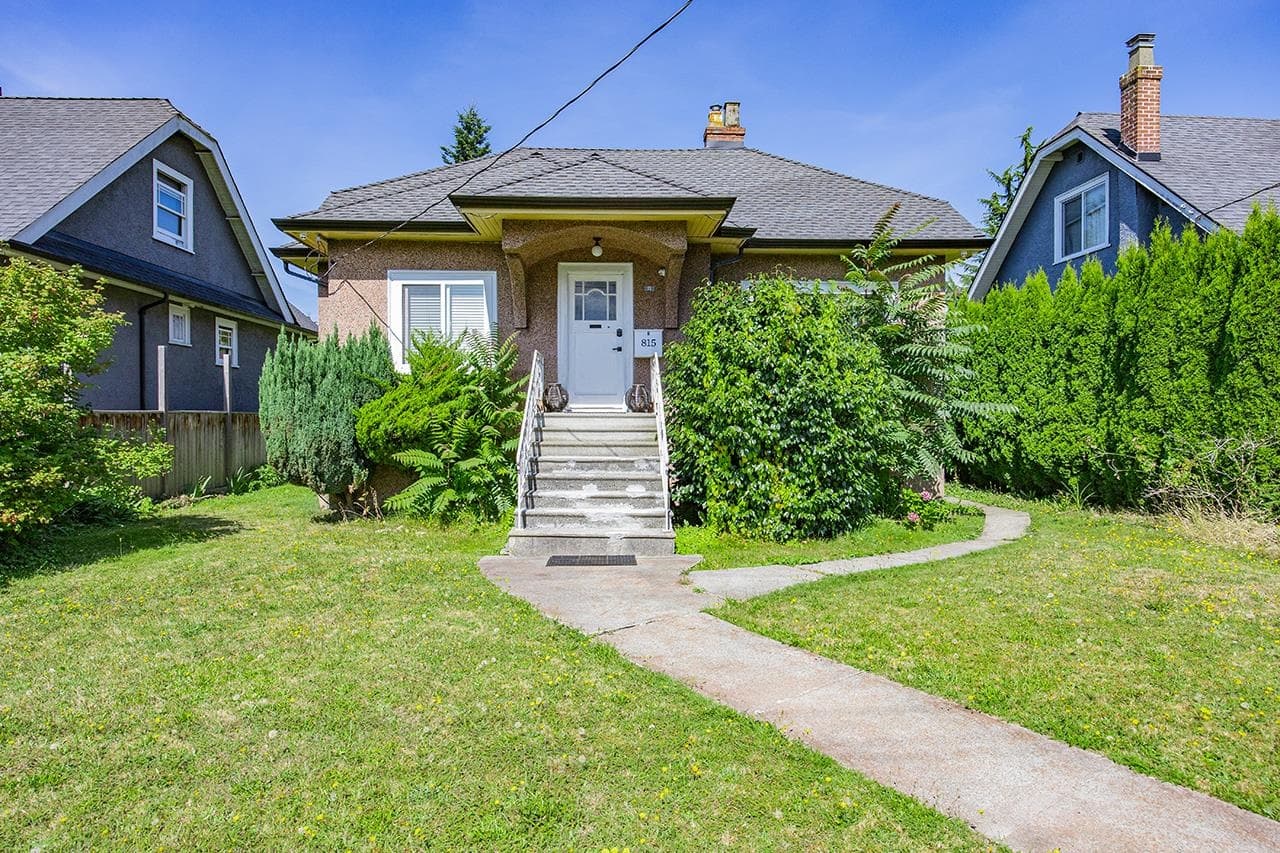 815 Eighth Avenue, New Westminster