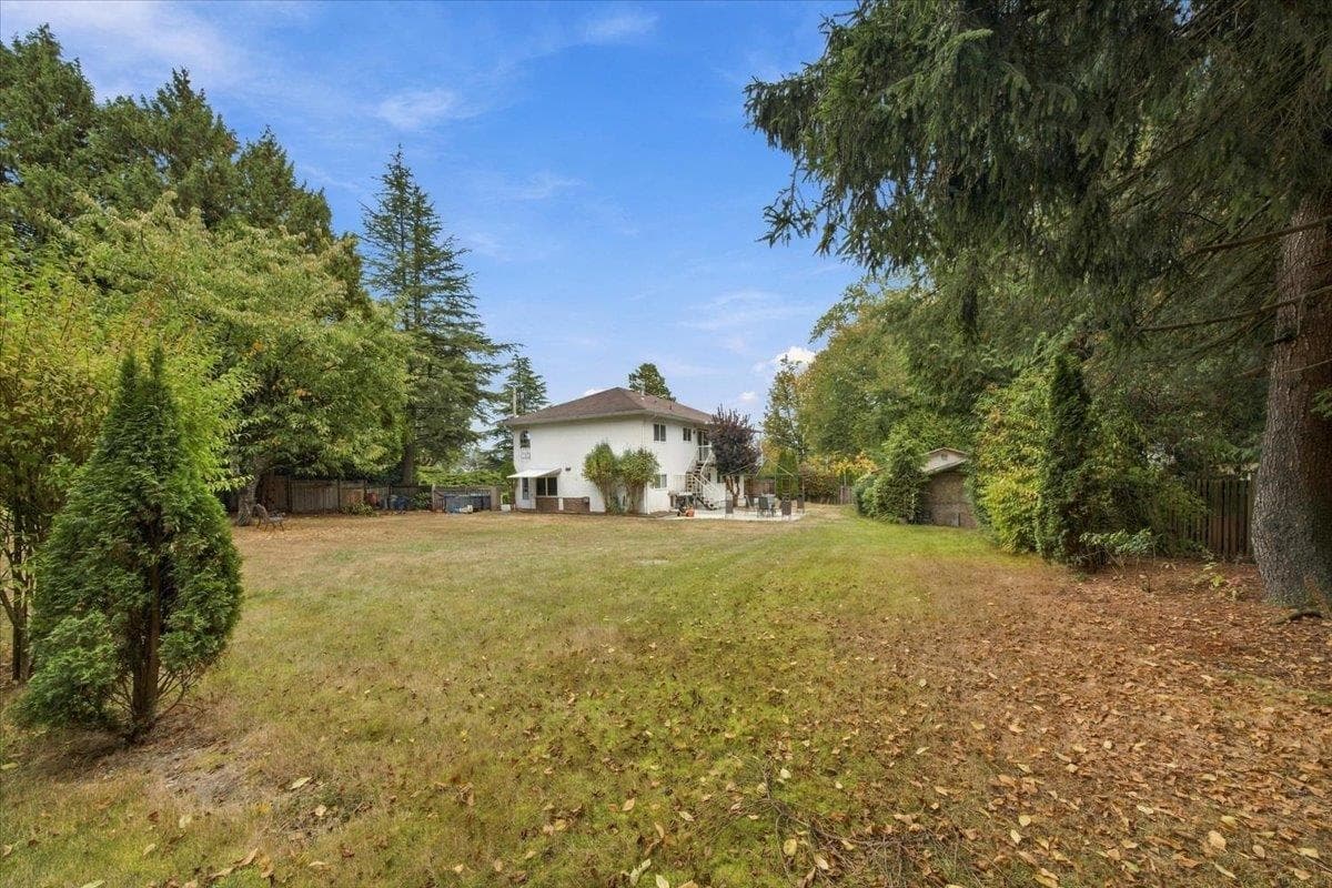 14790 55 Avenue, Surrey, V3S 1A9 — photo 2