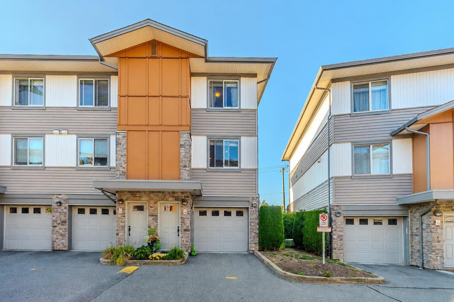 74 - 34248 King Road, Abbotsford, V2S 0B1 — photo 1