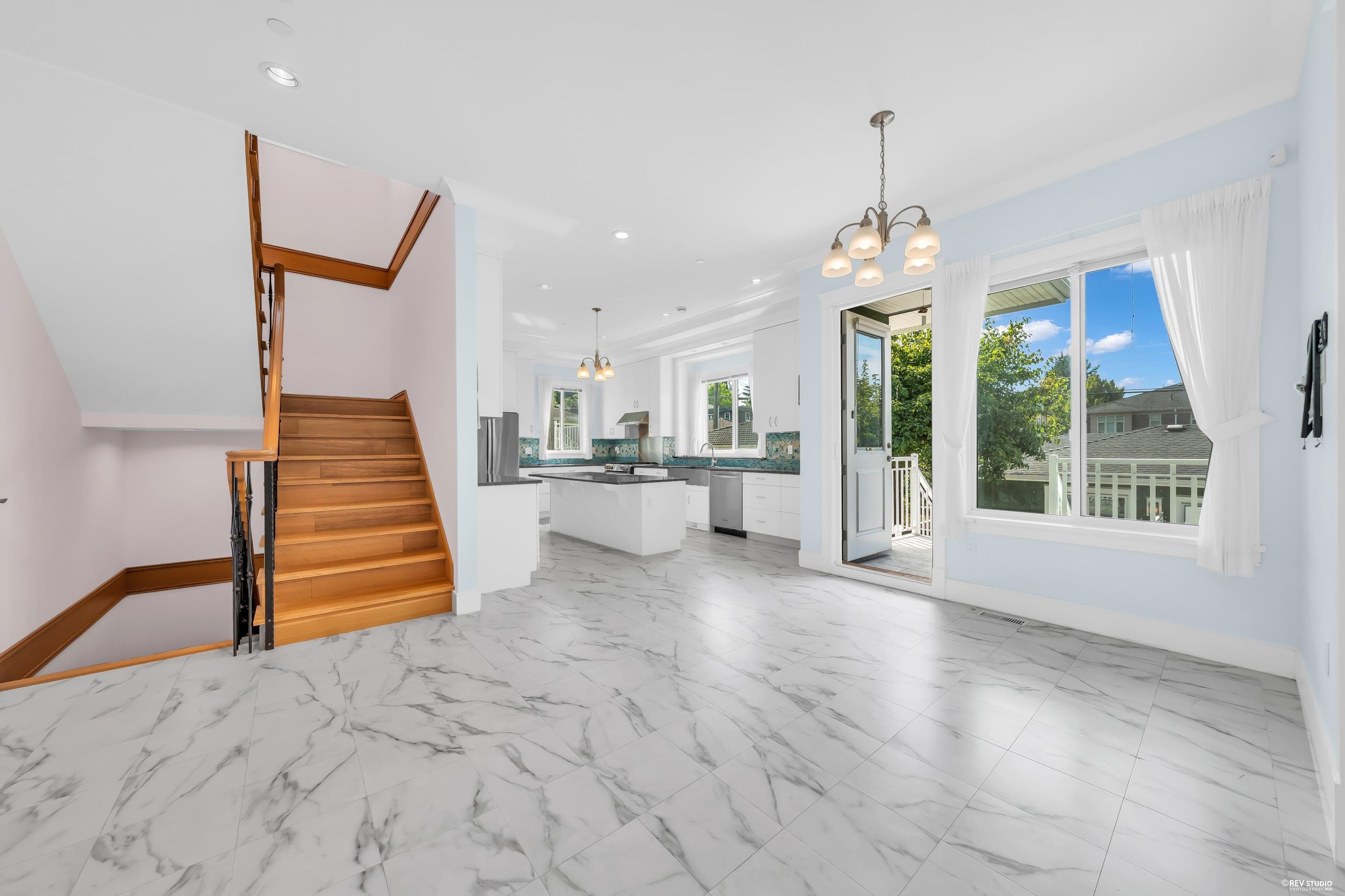 2246 W 22nd Avenue, Vancouver, V6L 1L7 — photo 5
