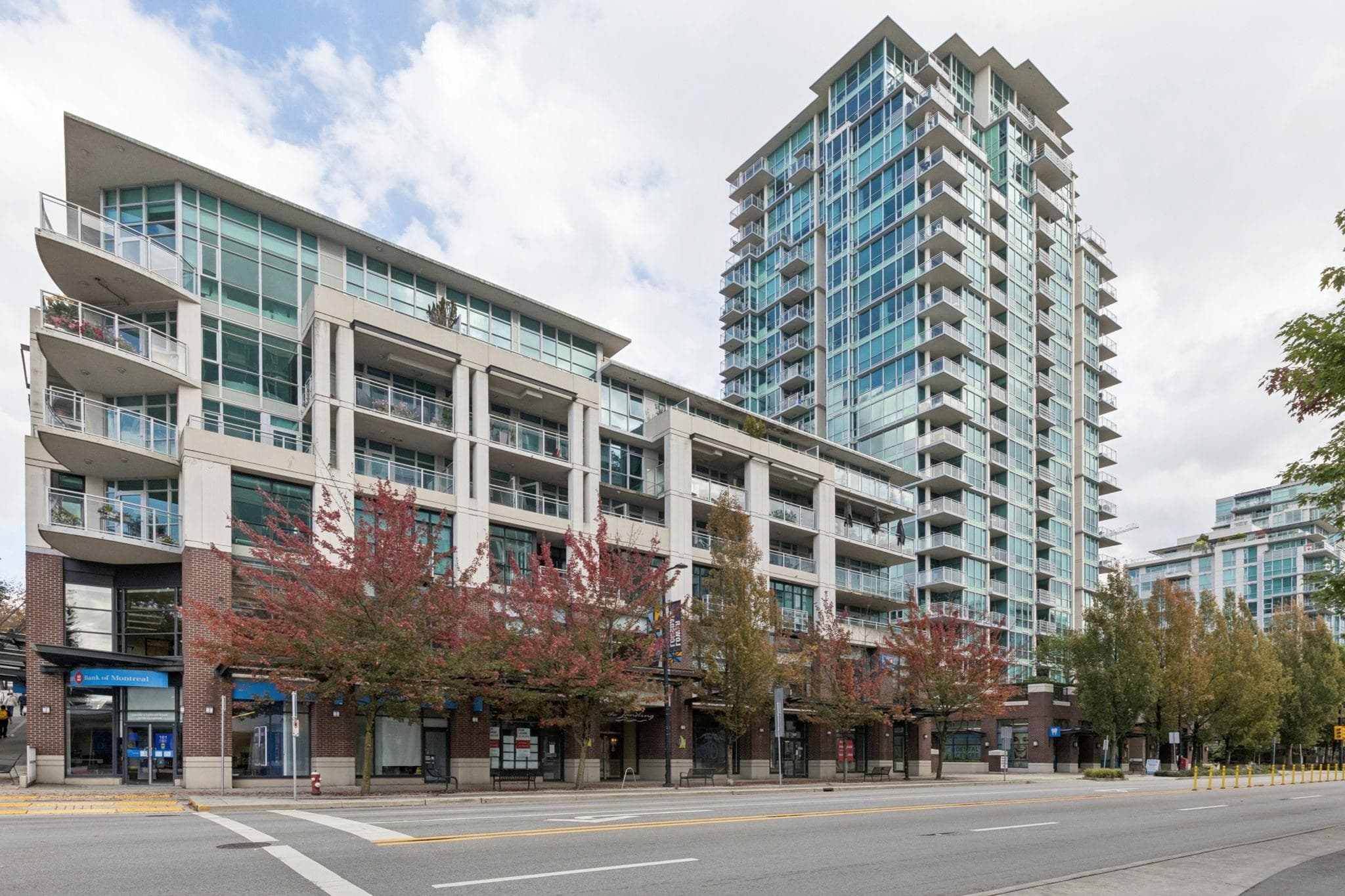PH 601 - 100 E Esplanade, North Vancouver