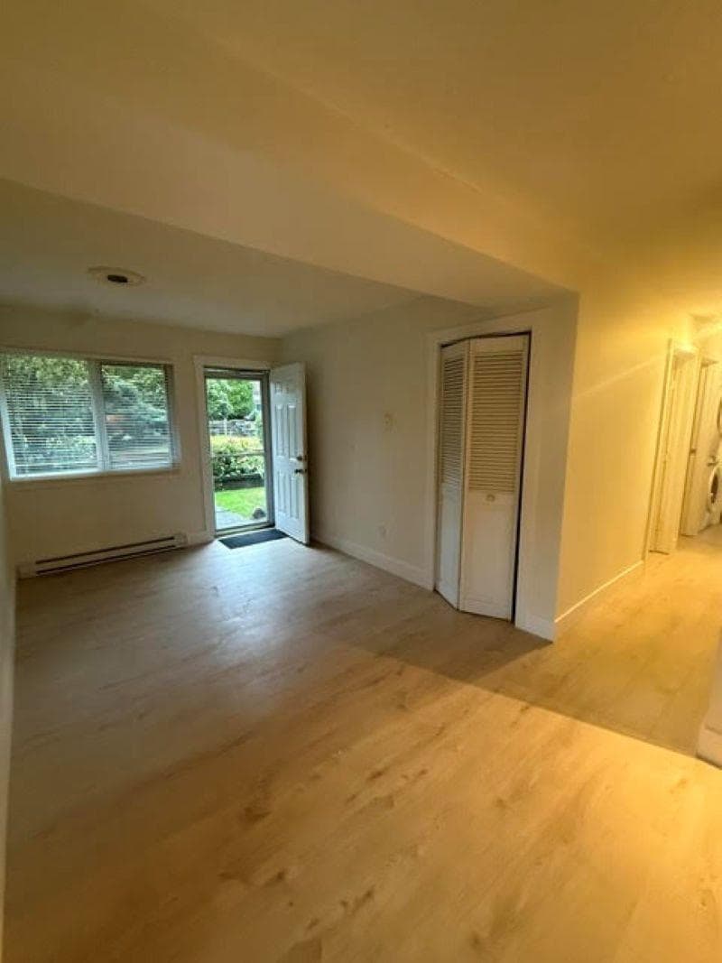 2 - 314 Highland Way, Port Moody, V3H 3V7 — photo 2