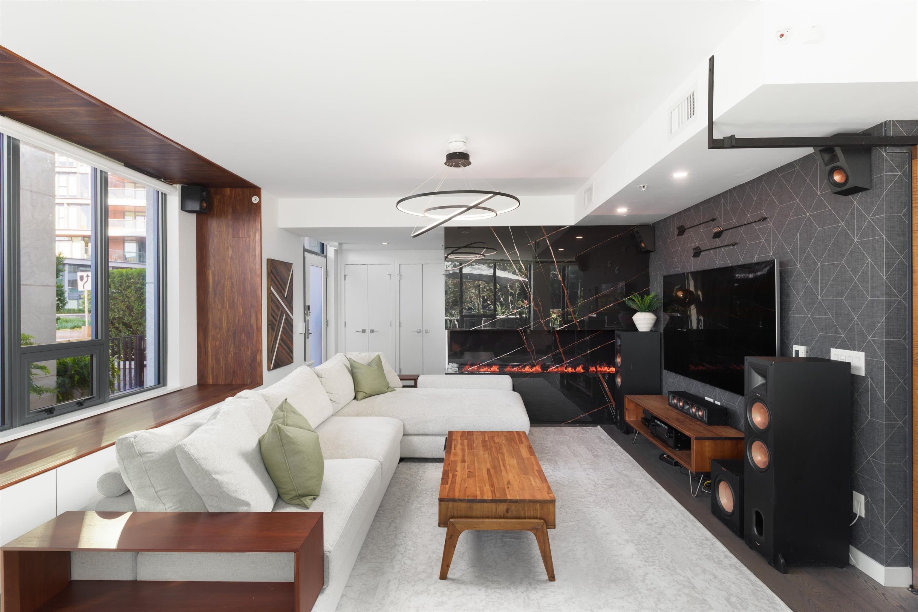 106 - 1678 Pullman Porter Street, Vancouver, V6A 0H4 — photo 3
