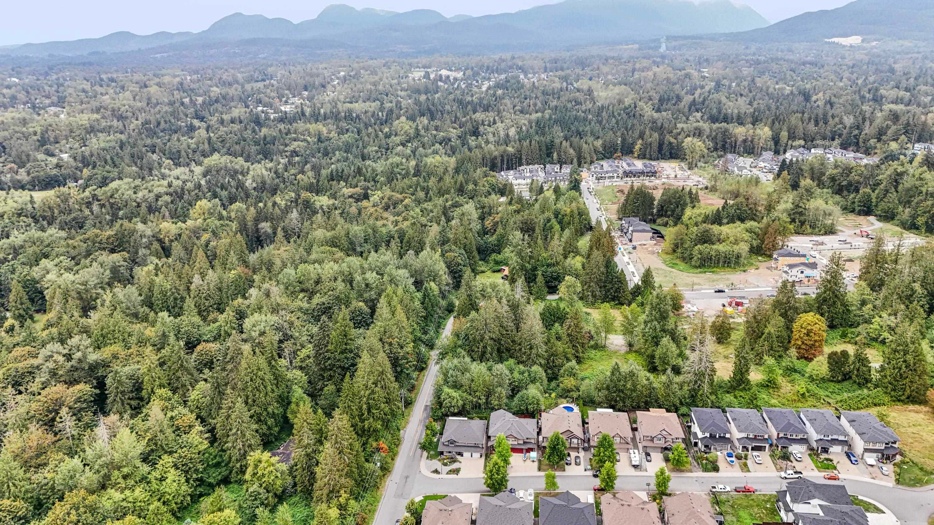 10941 249 Street, Maple Ridge, V2W 1Z7 — photo 5