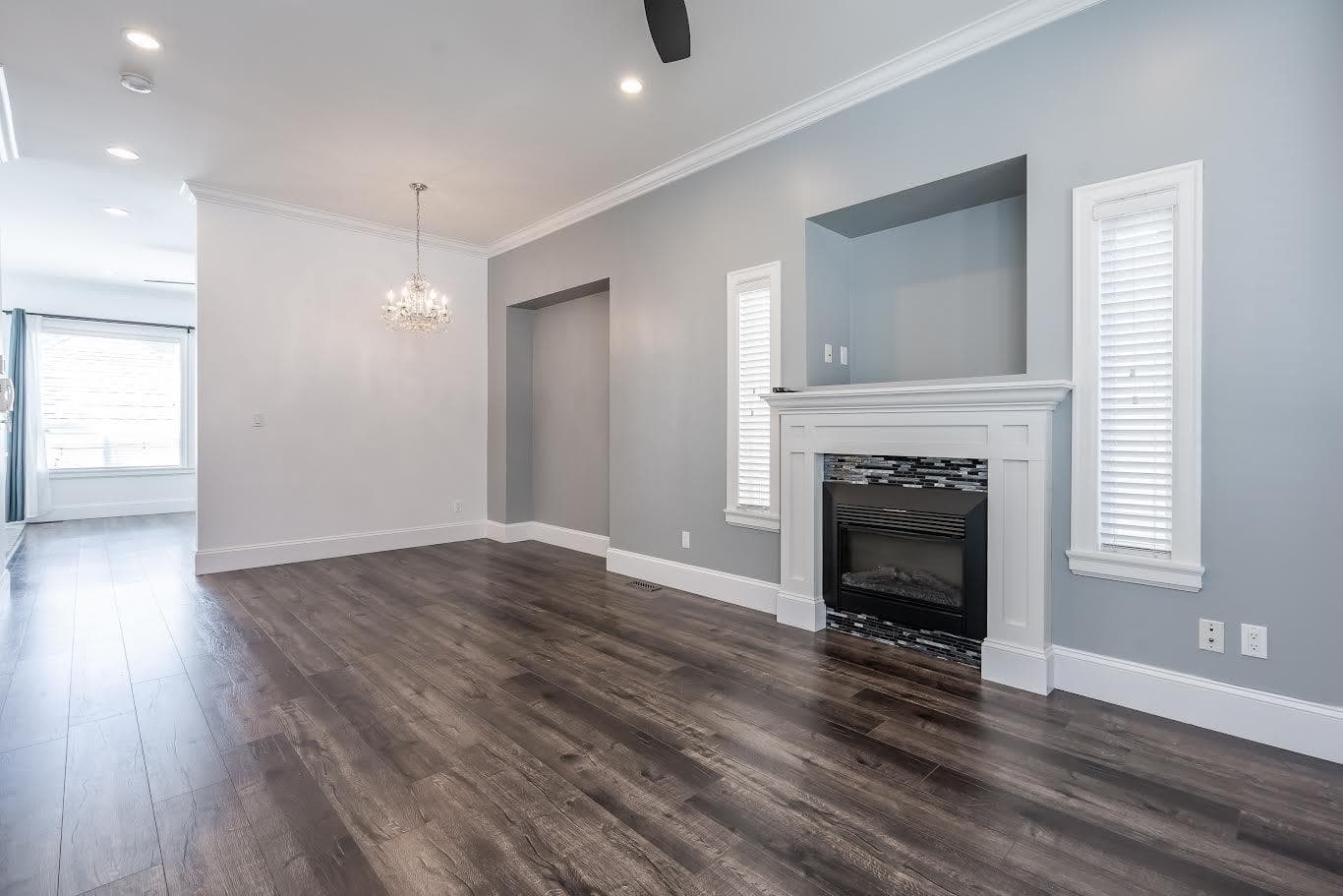 Upper - 12898 60th Ave, Surrey, V3X 0B9 — photo 4