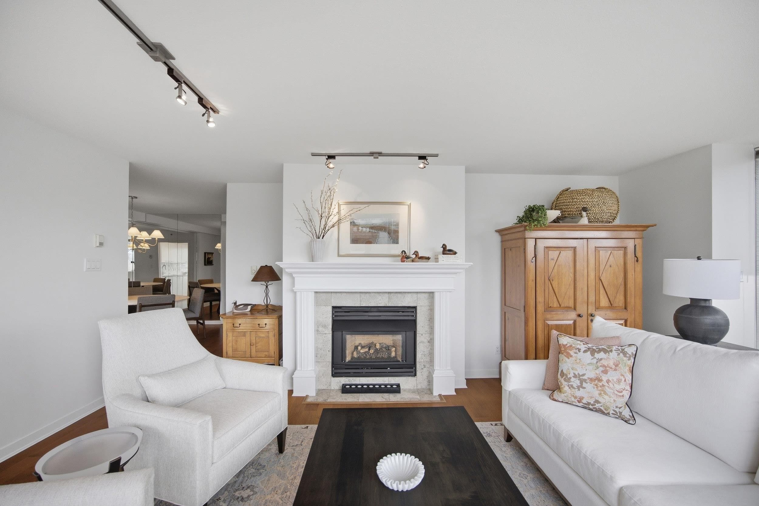 706 - 1500 Hornby Street, Vancouver, V6Z 2R1 — photo 2