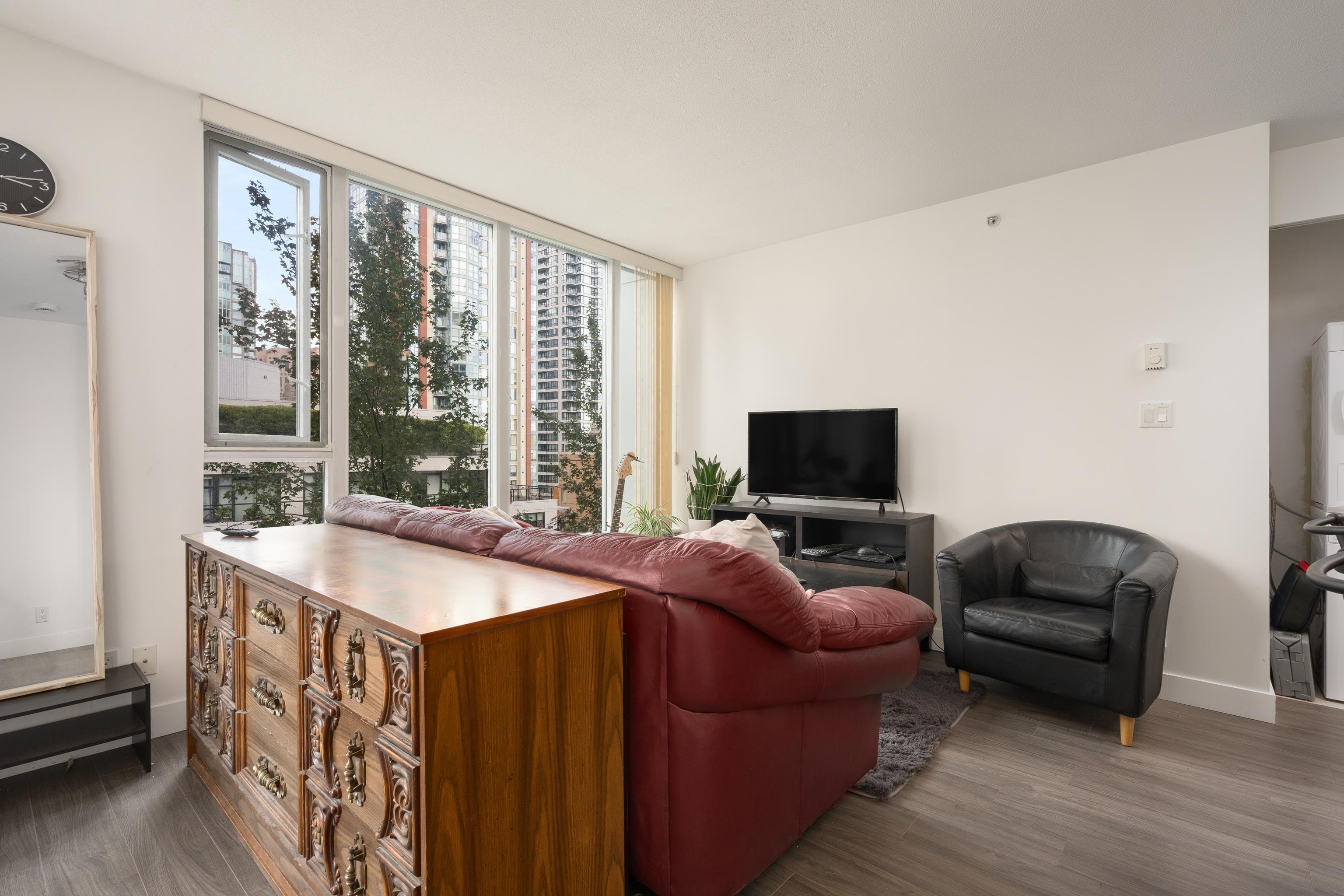 802 - 1010 Richards Street, Vancouver, V6B 1G2 — photo 3