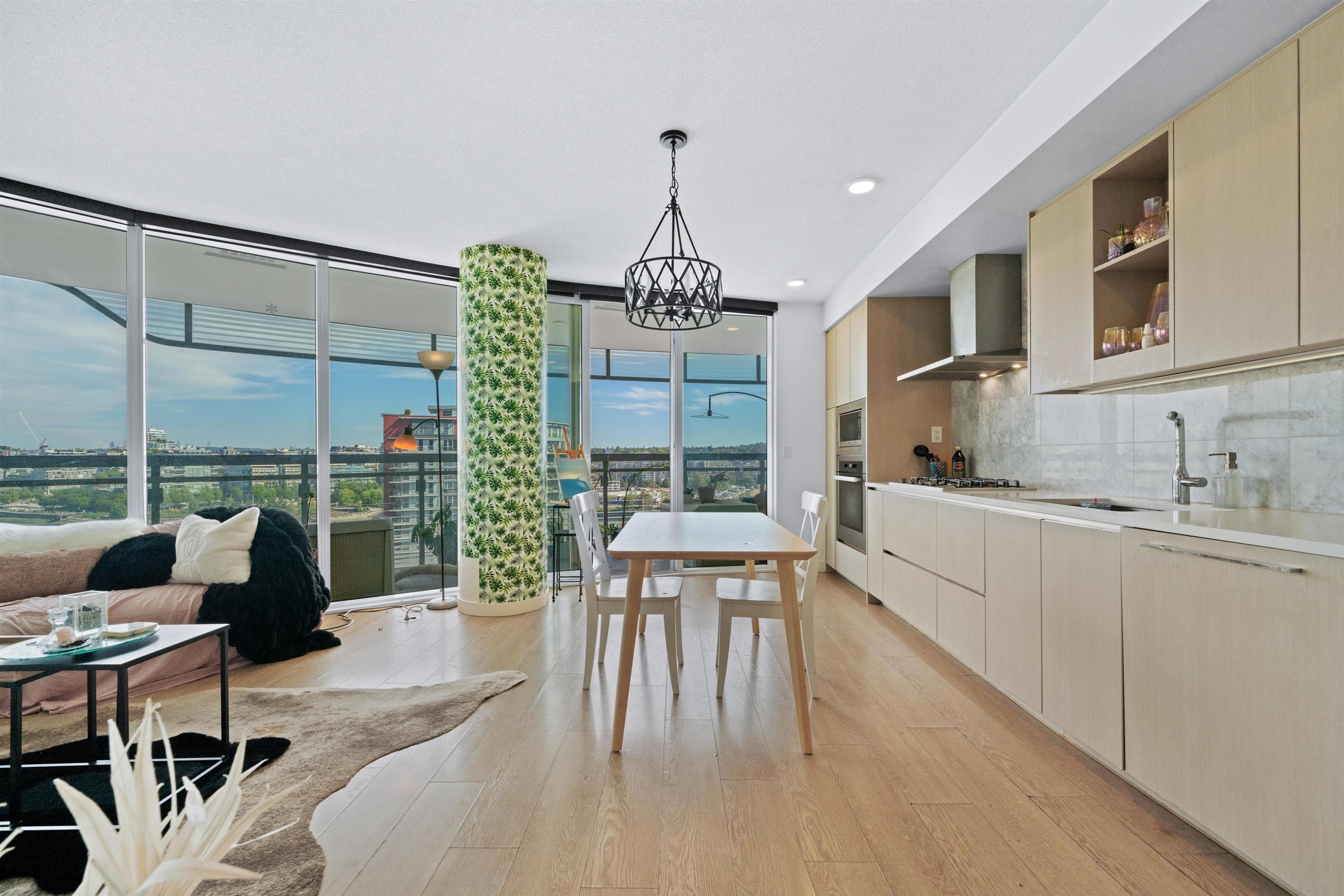 1284 - 87 Nelson Street, Vancouver, V6Z 0E8 — photo 4