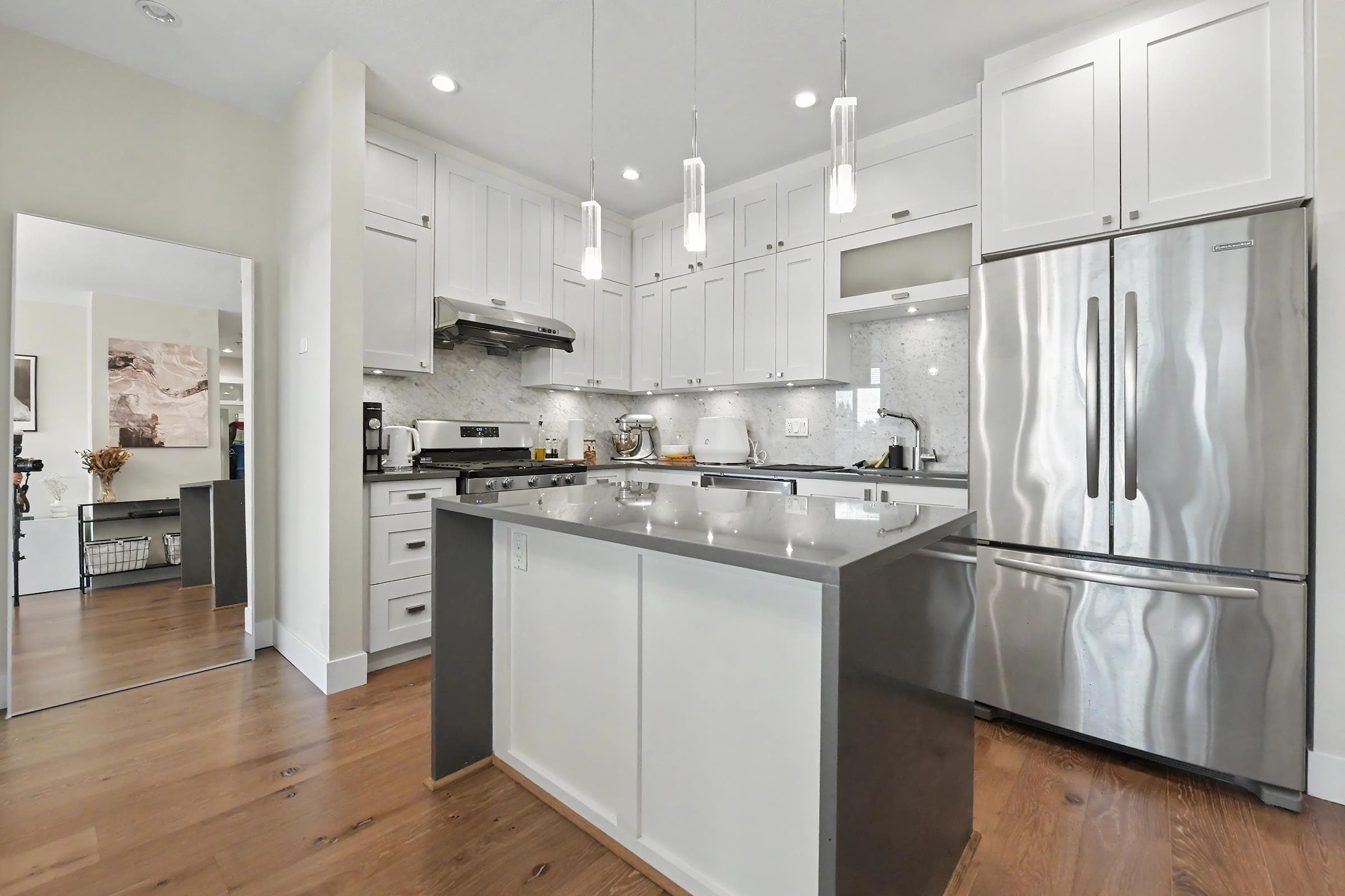 516 - 14855 Thrift Avenue, White Rock, V4B 2J6 — photo 5