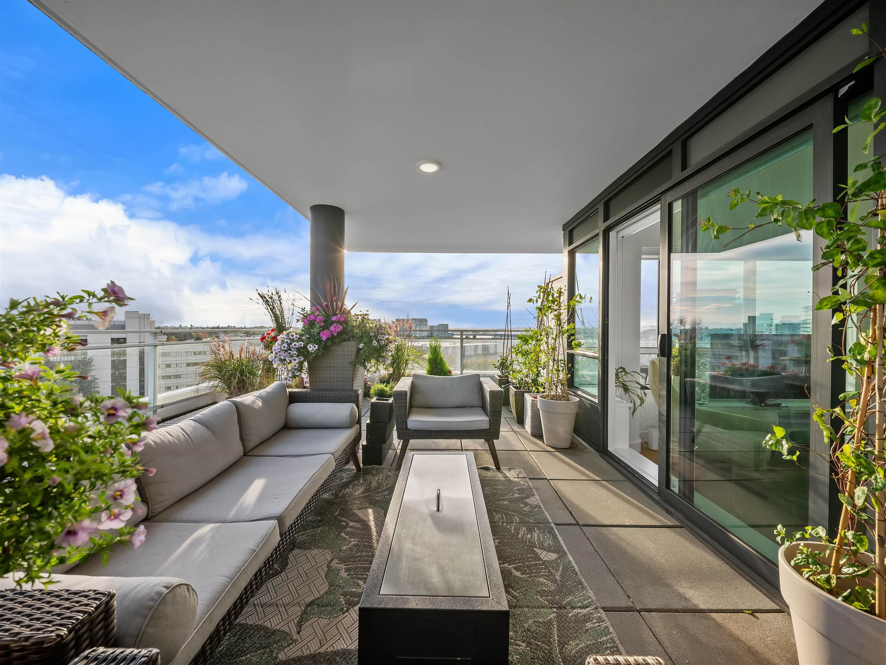 1102 - 5766 Gilbert Road, Richmond, V7C 0G2 — photo 1