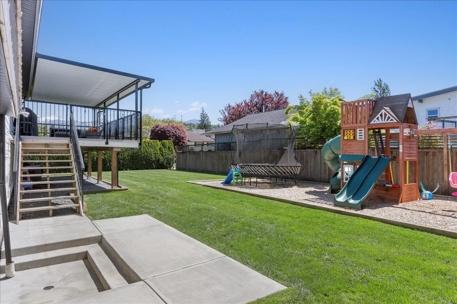 46520 Elliott Avenue, Chilliwack, V2P 6L3 — photo 2