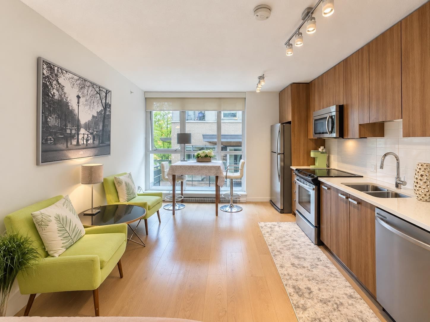 209 - 13325 102a Avenue, Surrey