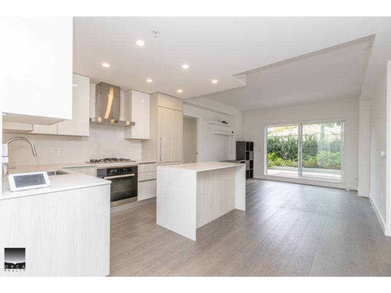 108 - 488 W 58th Avenue, Vancouver, V5X 1V5 — photo 2