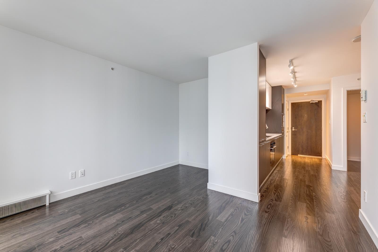 1407 - 8031 Nunavut Lane, Vancouver, V5X 0C9 — photo 3