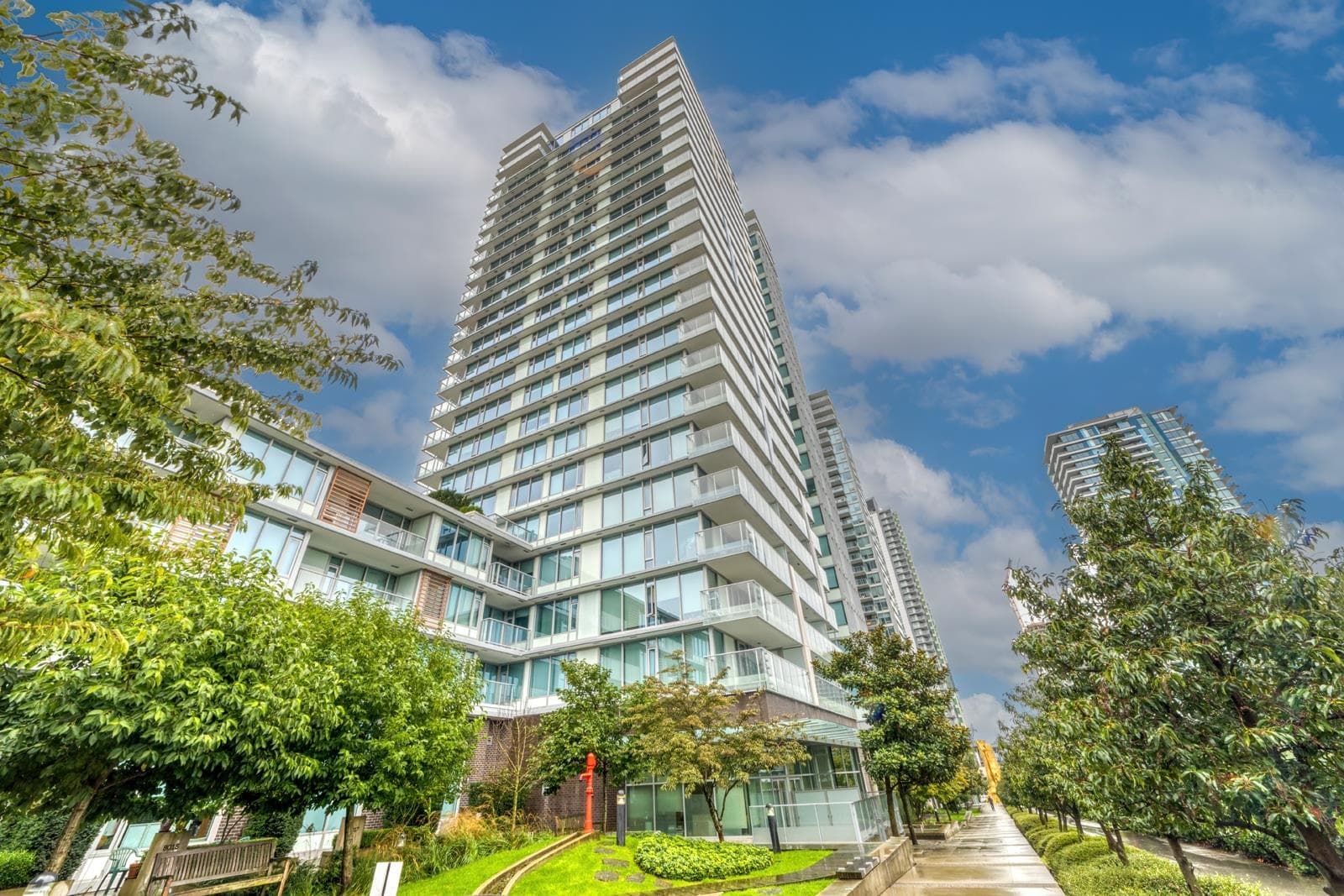 1407 - 8031 Nunavut Lane, Vancouver, V5X 0C9 — photo 1